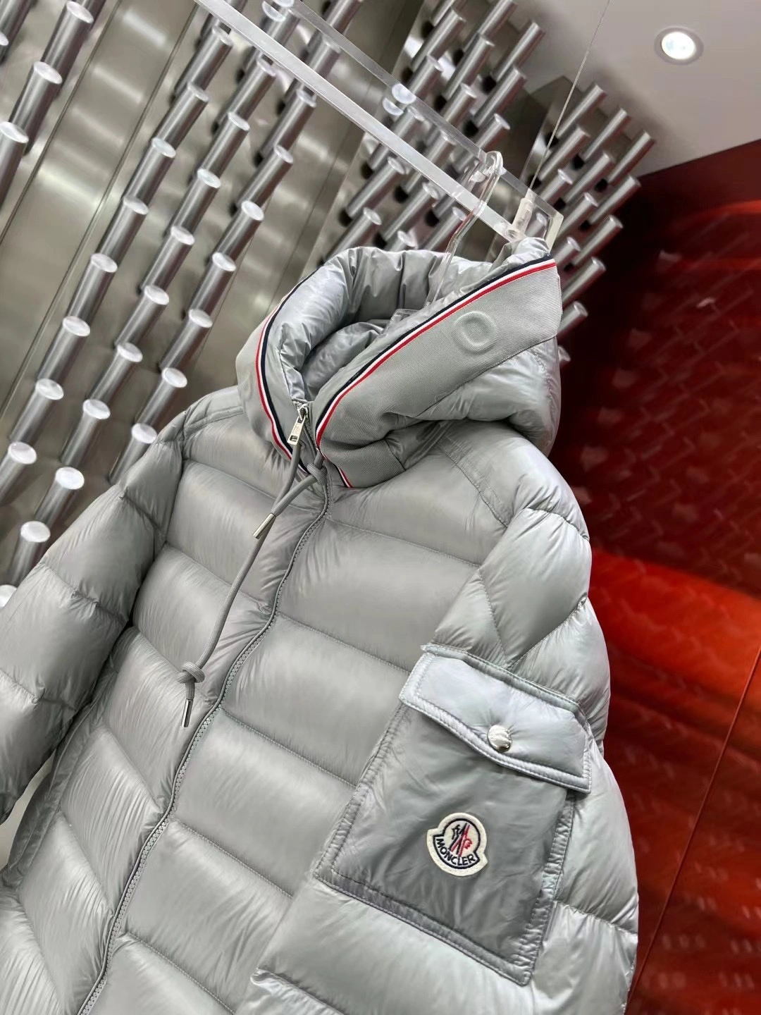 Bold Moncler Down Jackets 145743