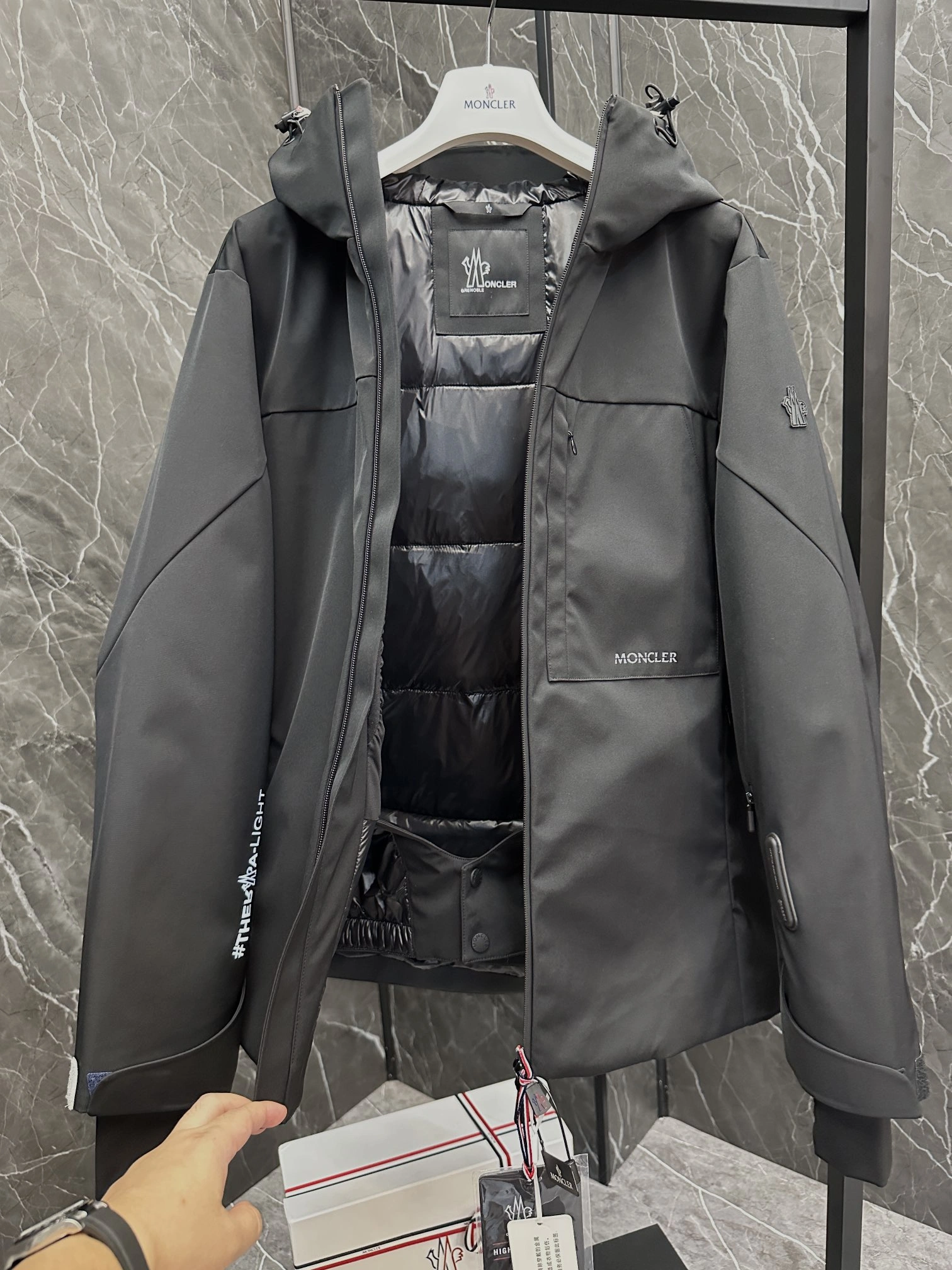Cozy Moncler Down Jackets 145735