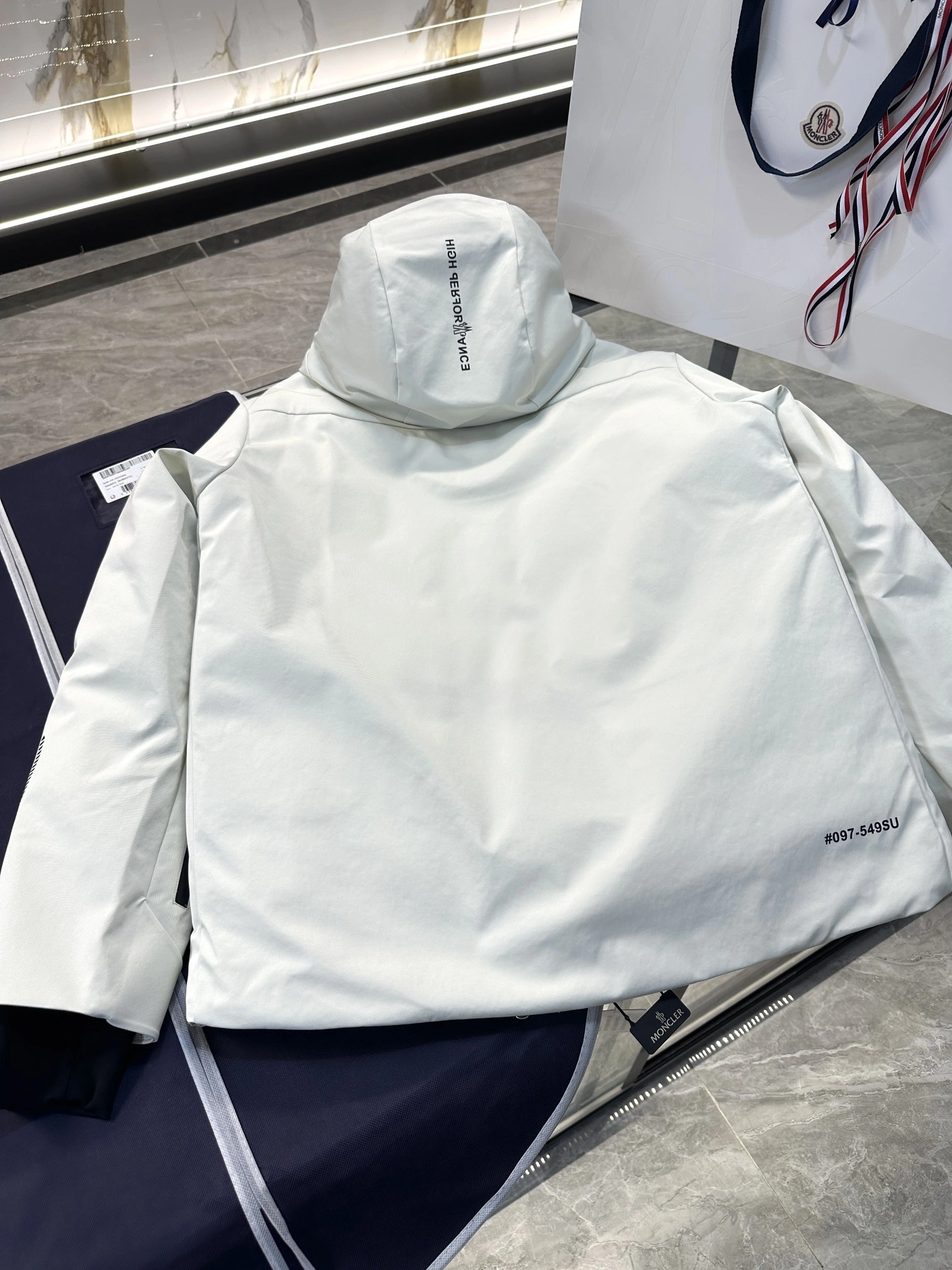 Moncler Down Jackets SportInspired 145727