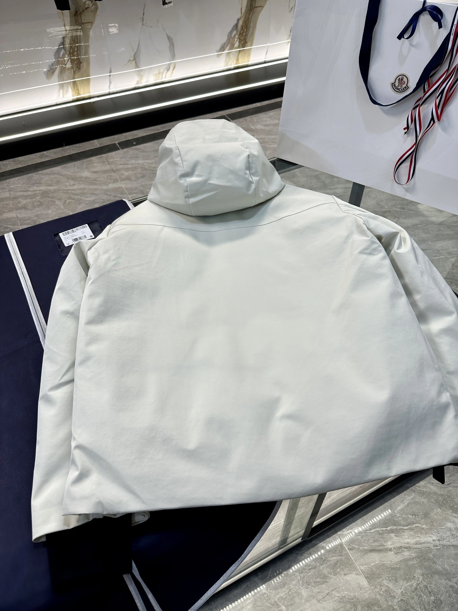 ComfortFit Moncler Down Jackets 145717