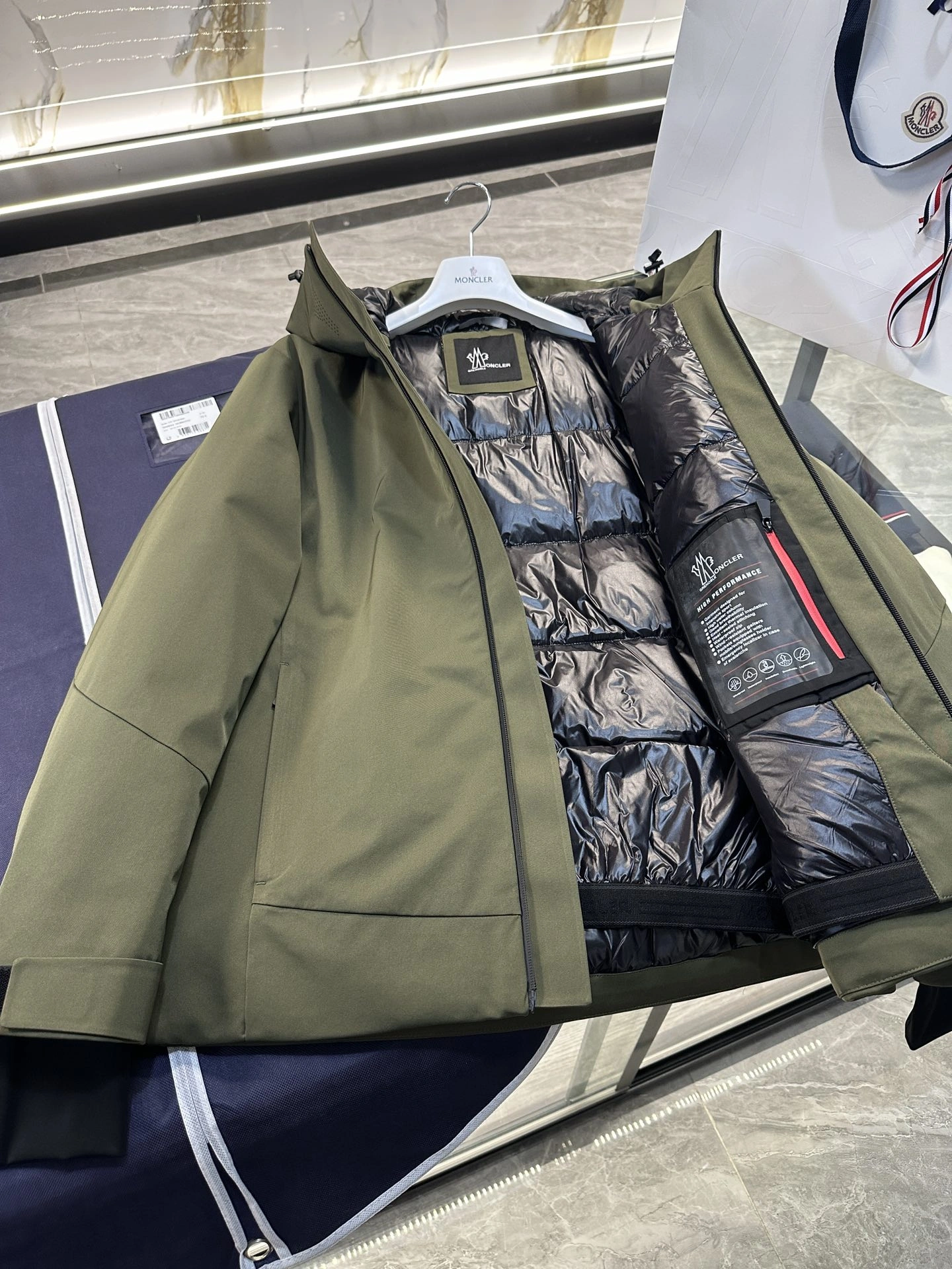 WrinkleFree Moncler Down Jackets 145709