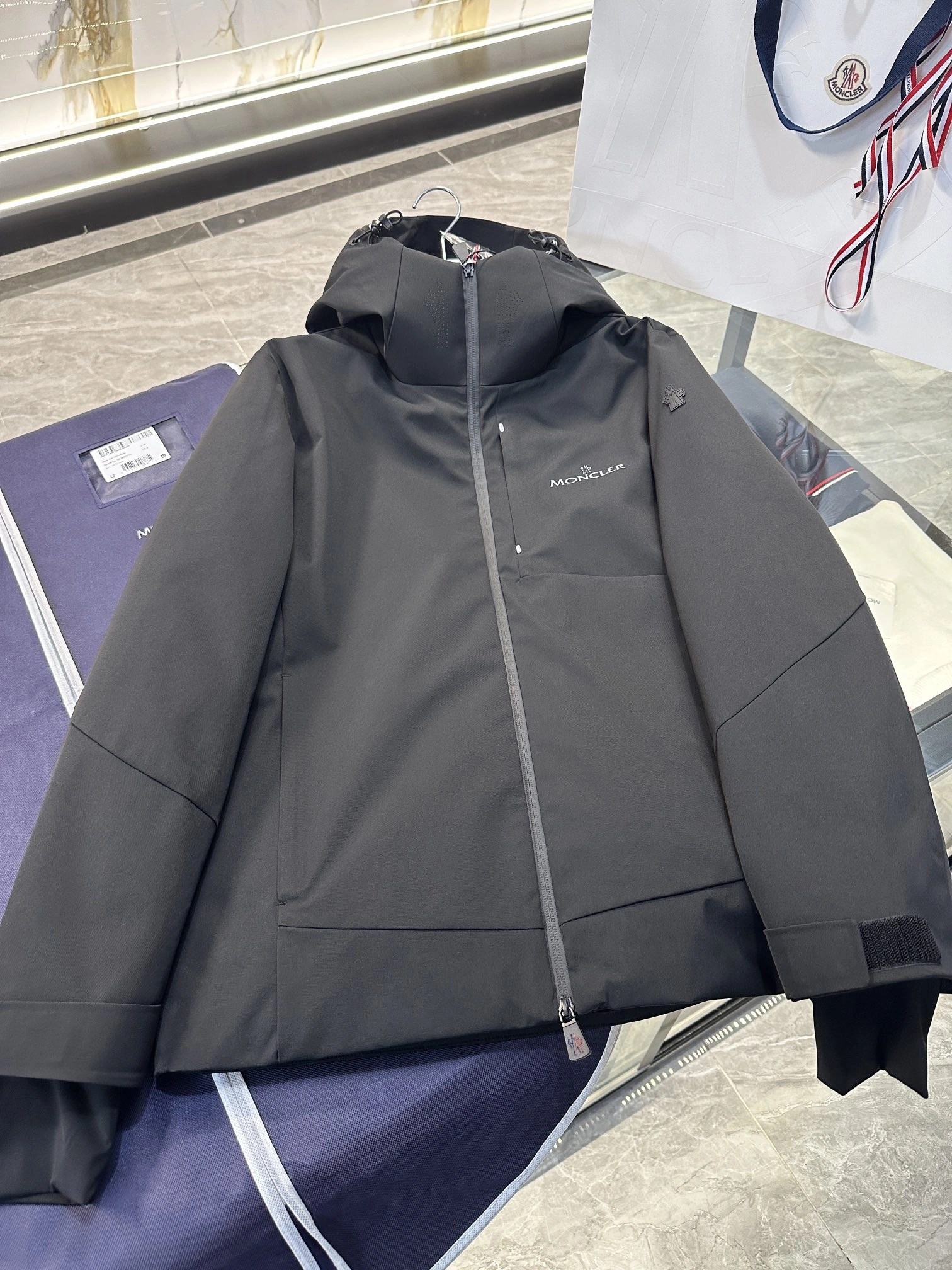 Moncler Down Jackets Packable 145704