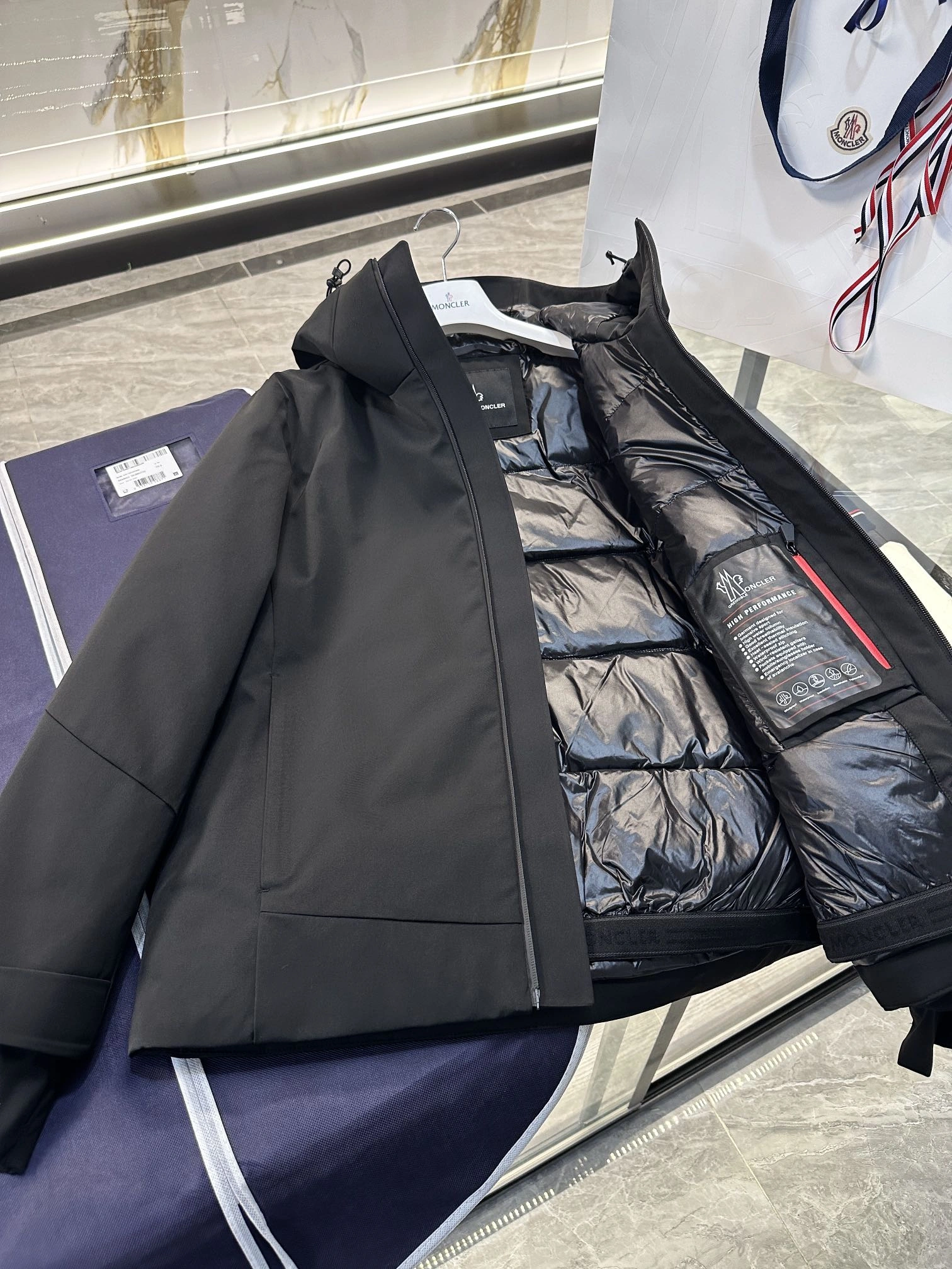 Moncler Down Jackets Packable 145704