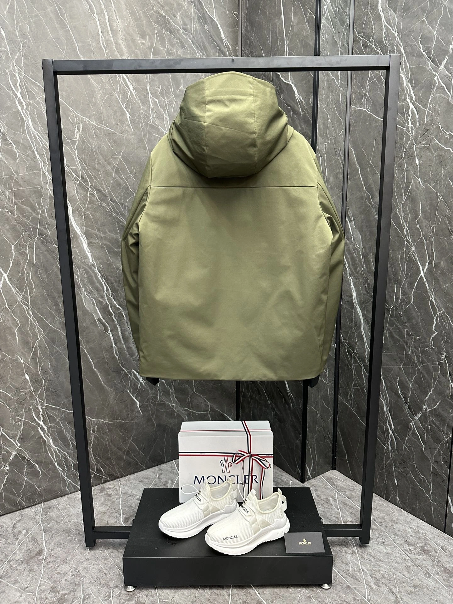 Moncler Down Jackets Lightweight 145718
