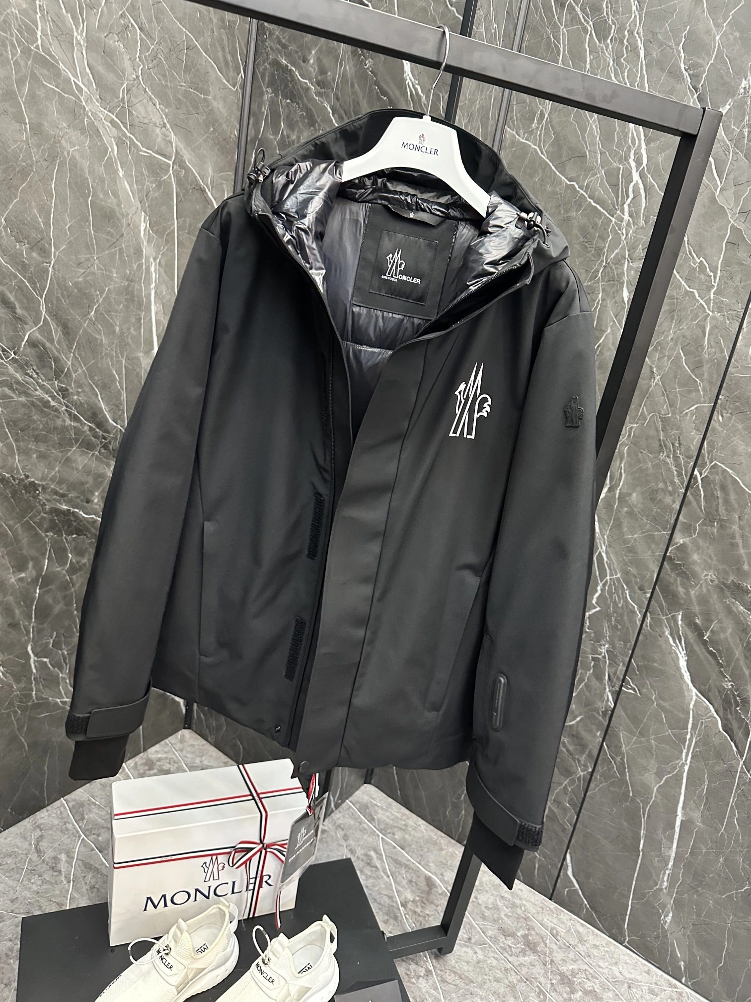 Chic Moncler Down Jackets 145715