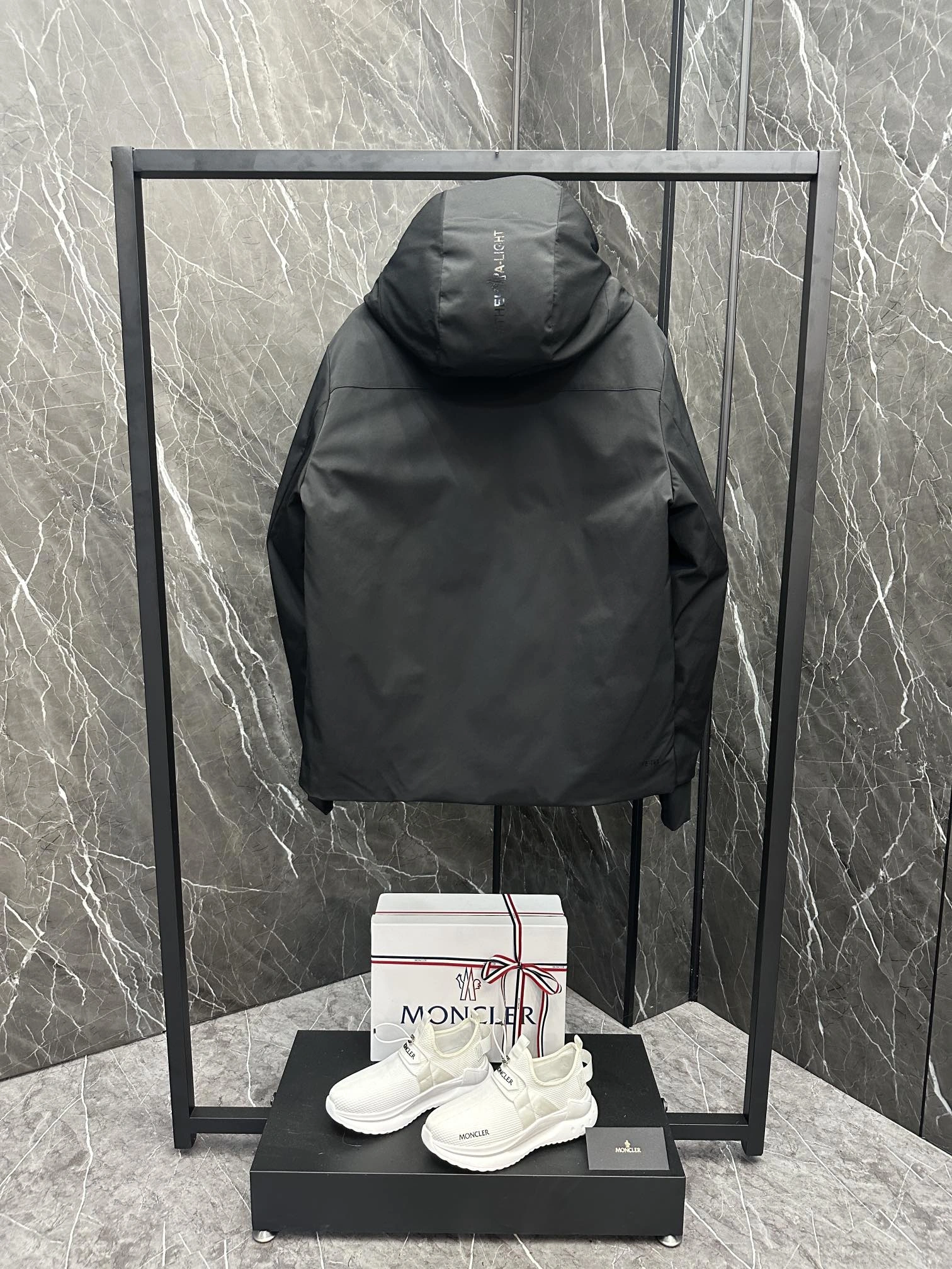 Chic Moncler Down Jackets 145715