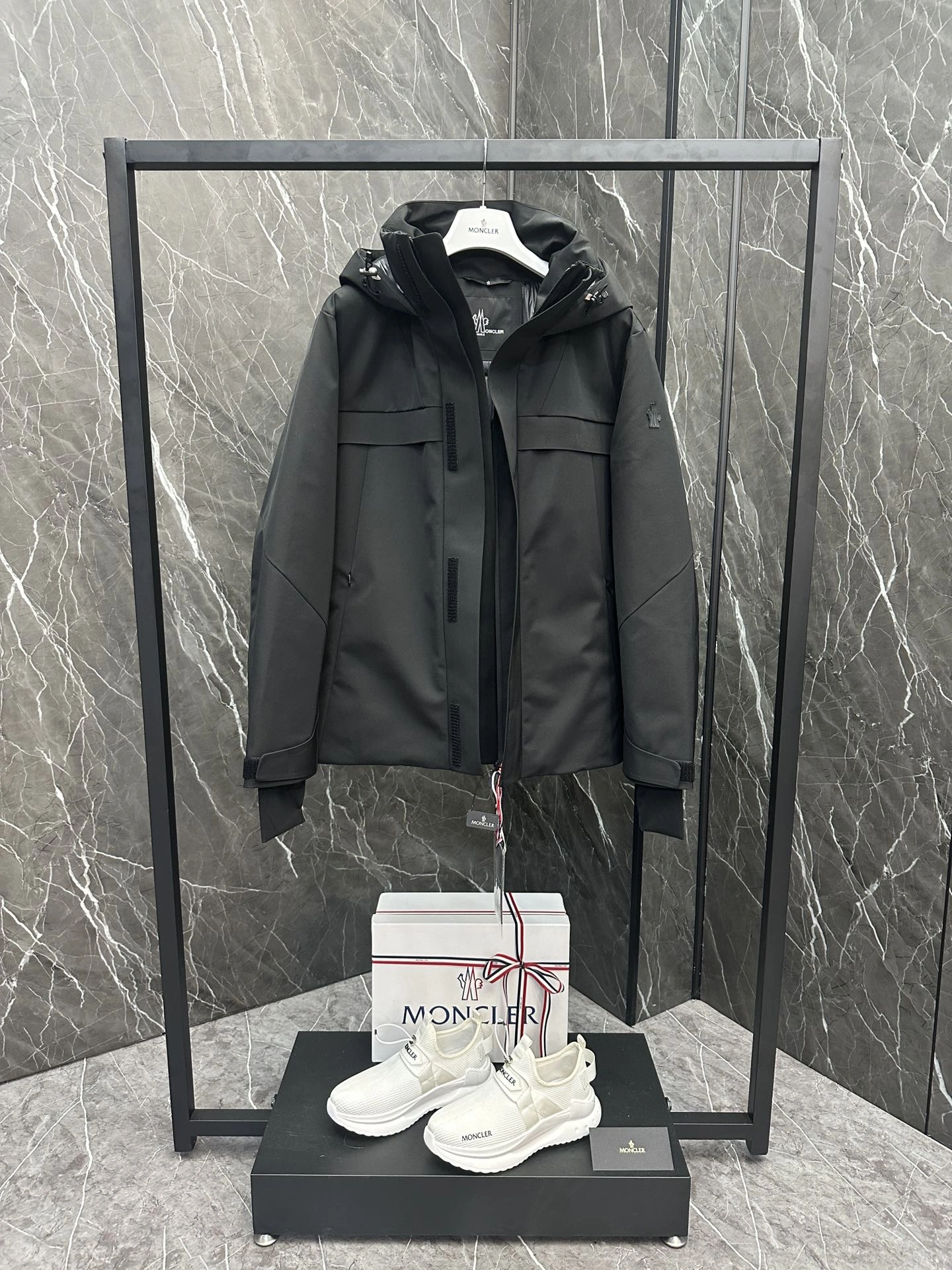 Elegant Moncler Down Jackets 145719