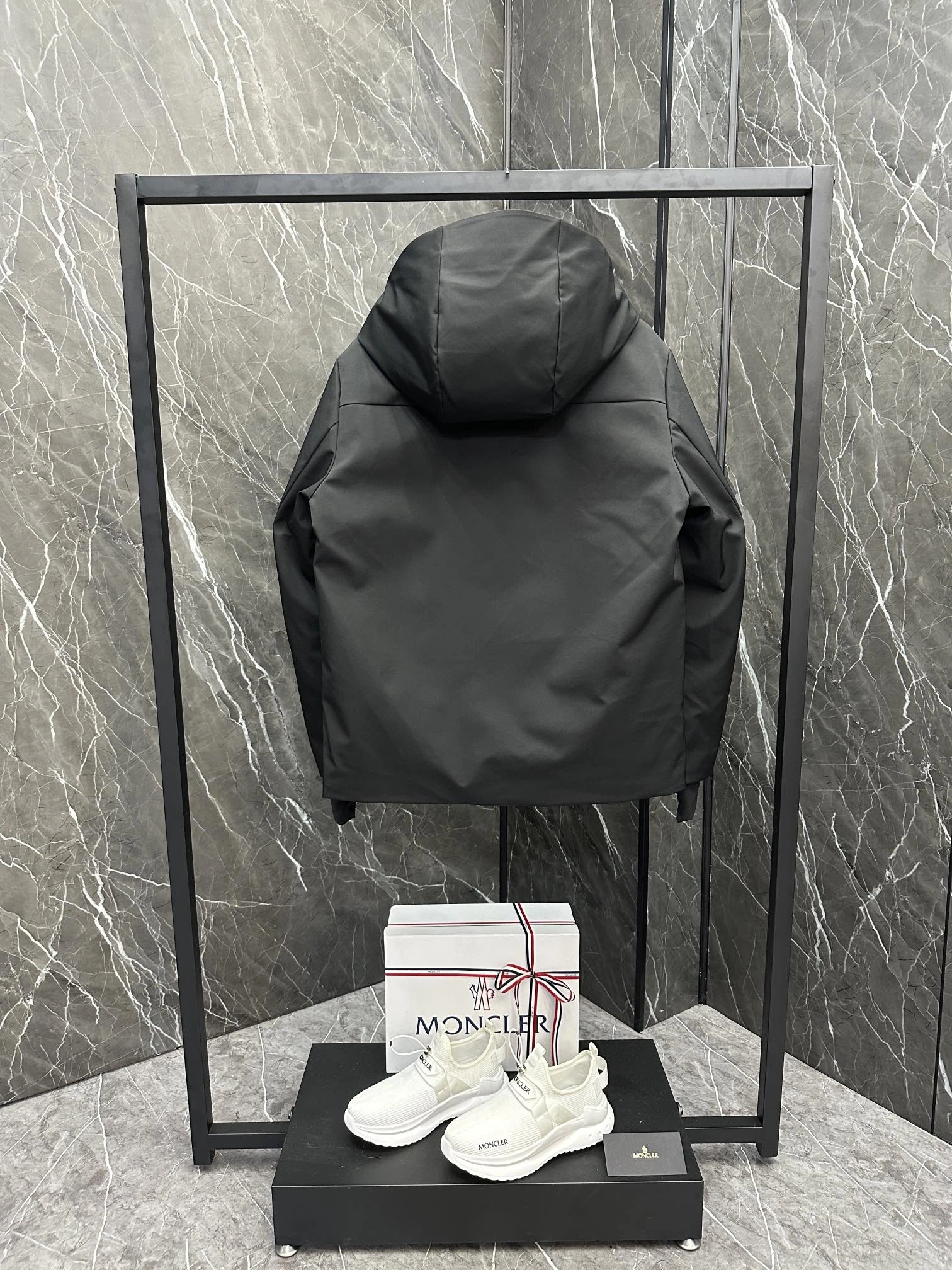 Elegant Moncler Down Jackets 145719