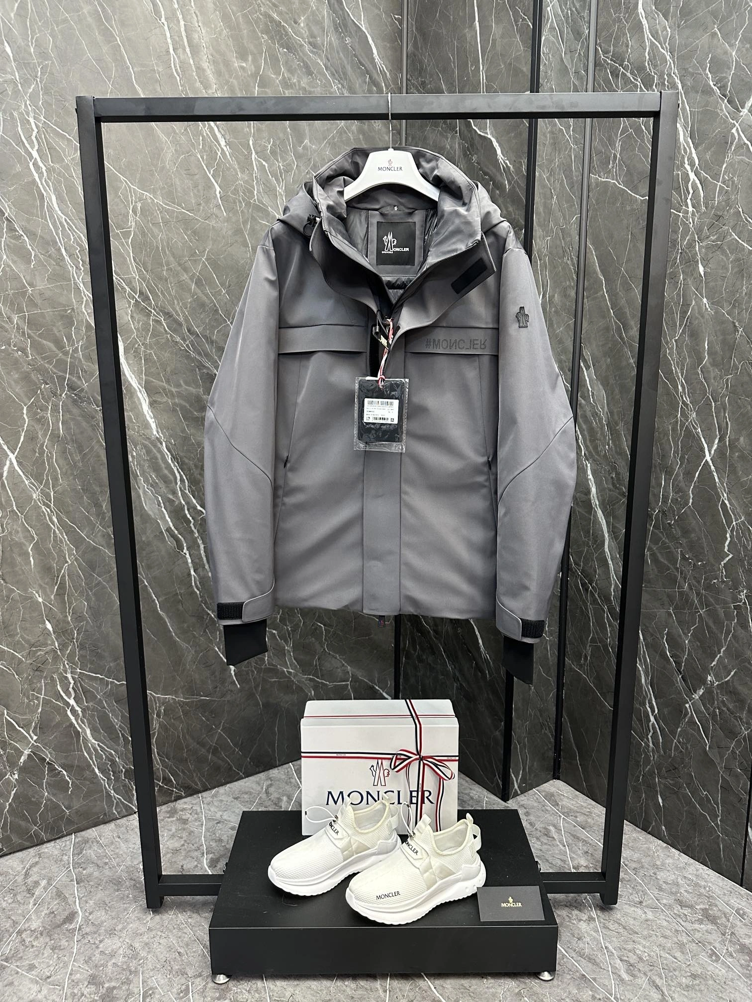 AllSeason Moncler Down Jackets 145716