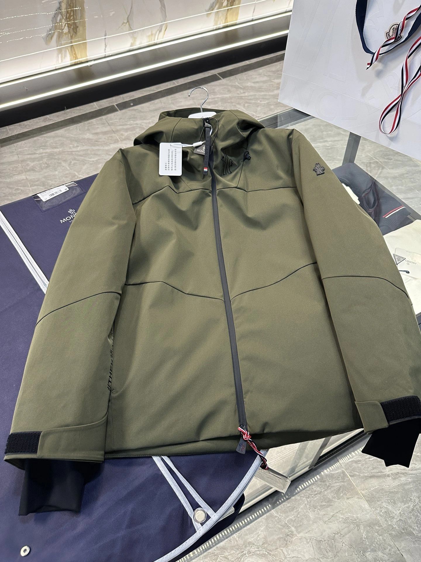 SmartChoice Moncler Down Jackets 145701