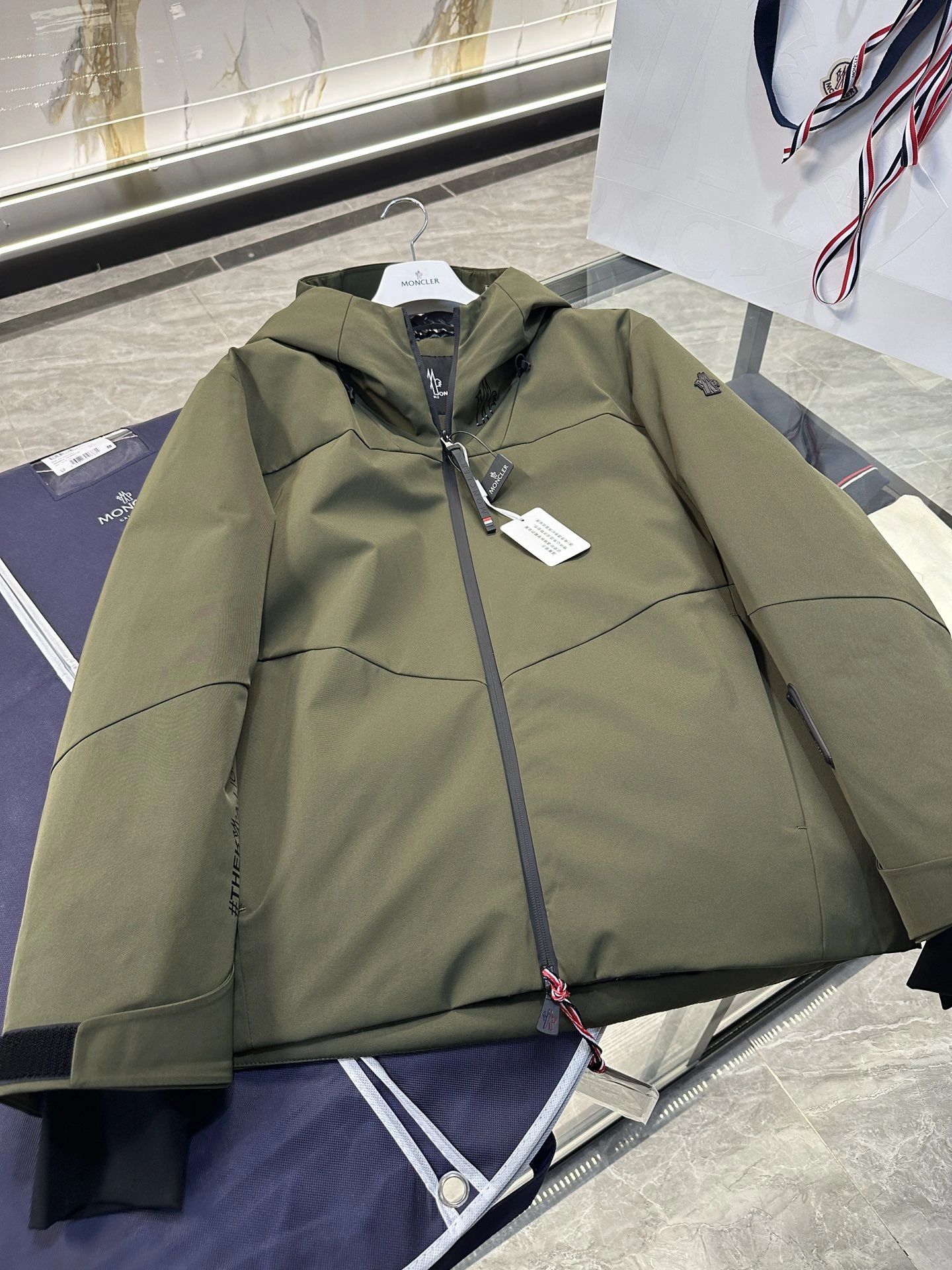 SmartChoice Moncler Down Jackets 145701