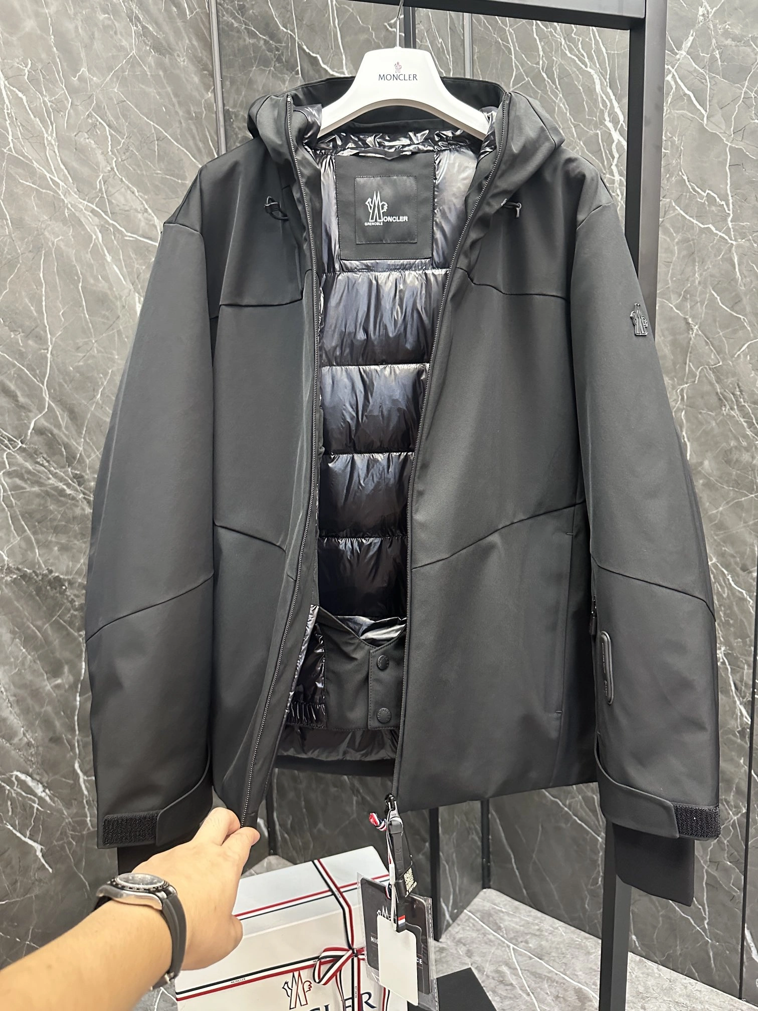 Moncler Down Jackets WeatherProof 145703