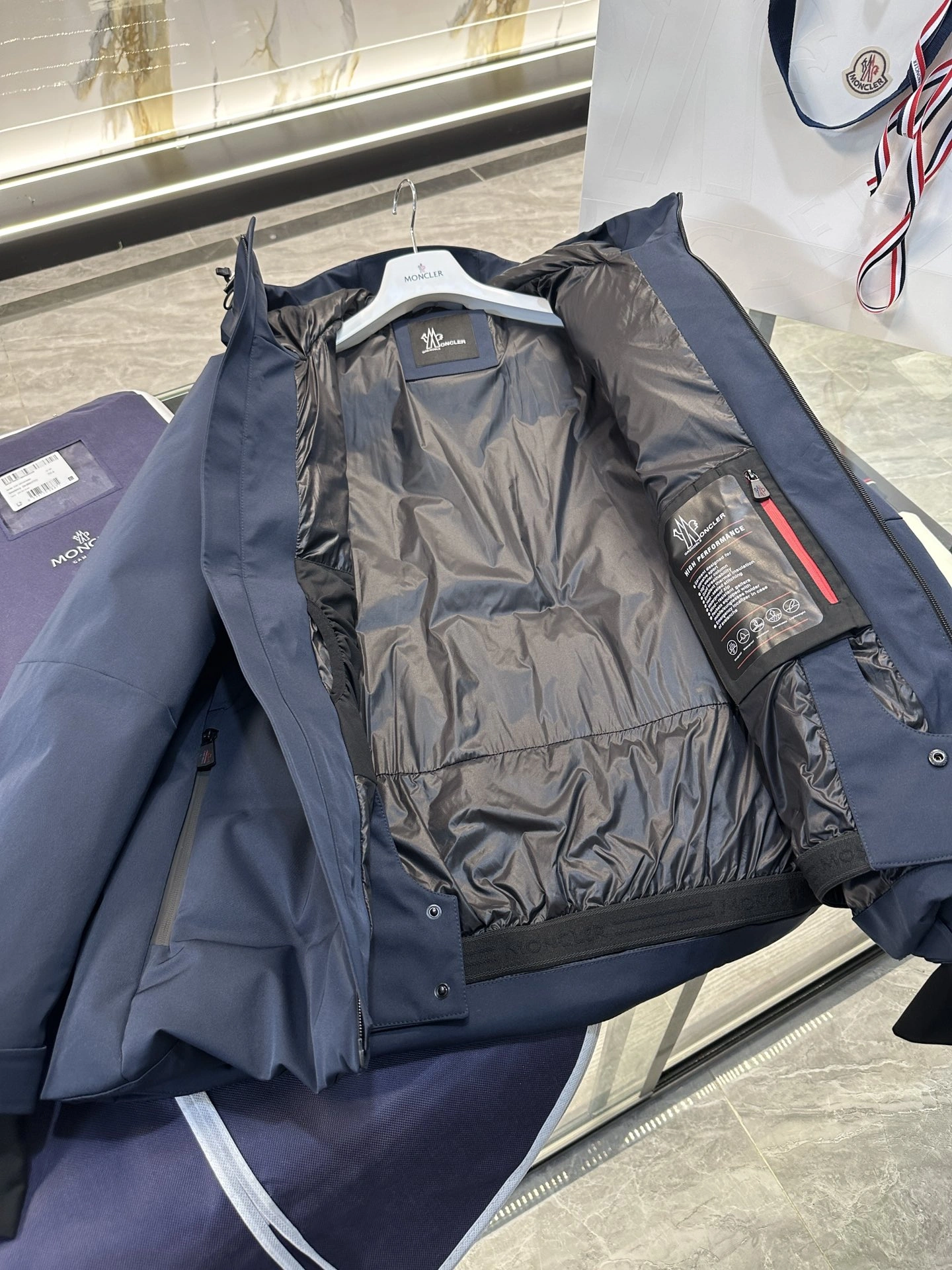 EyeCatching Moncler Down Jackets 145702