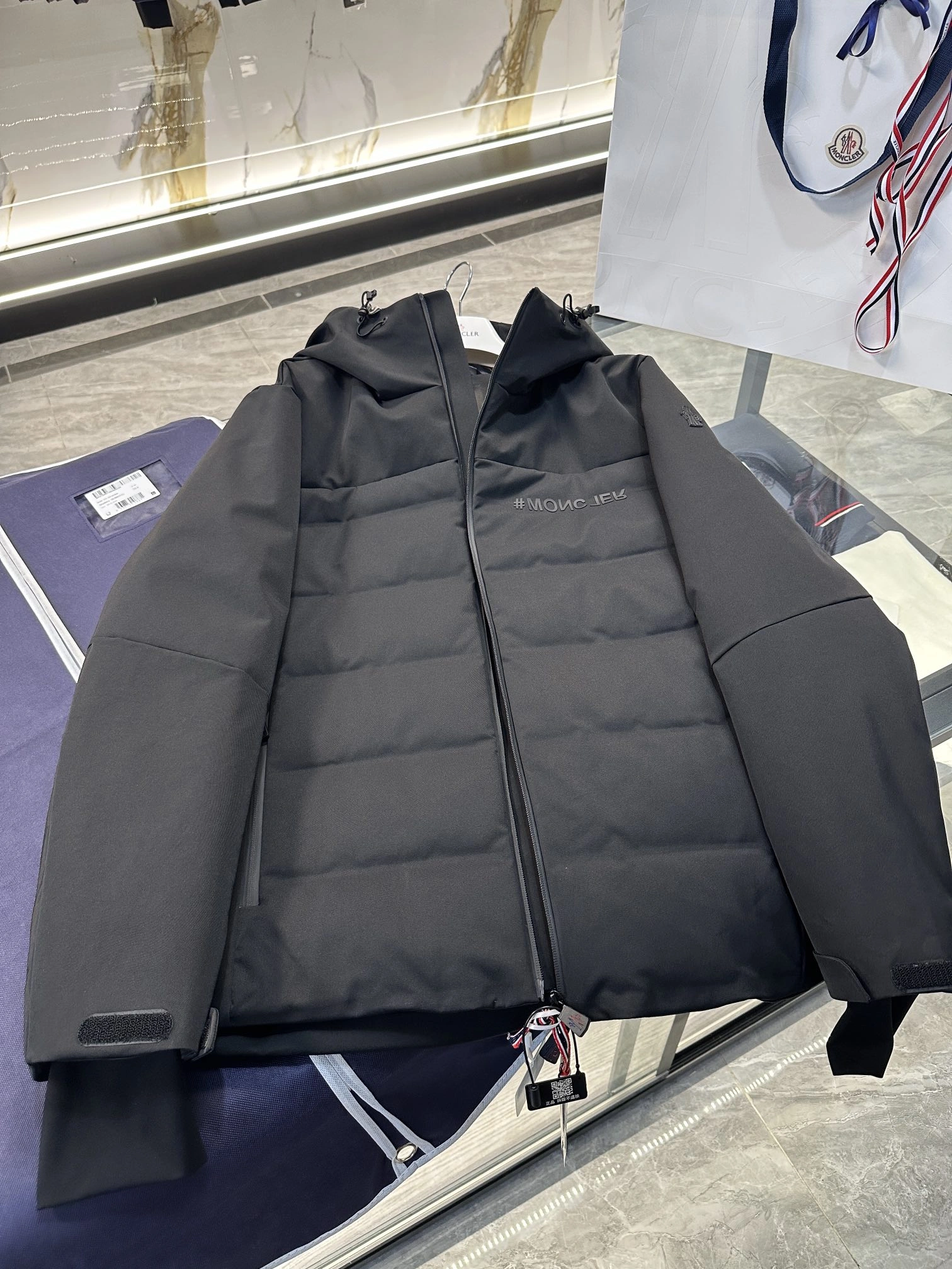 Trendy Moncler Down Jackets 145705