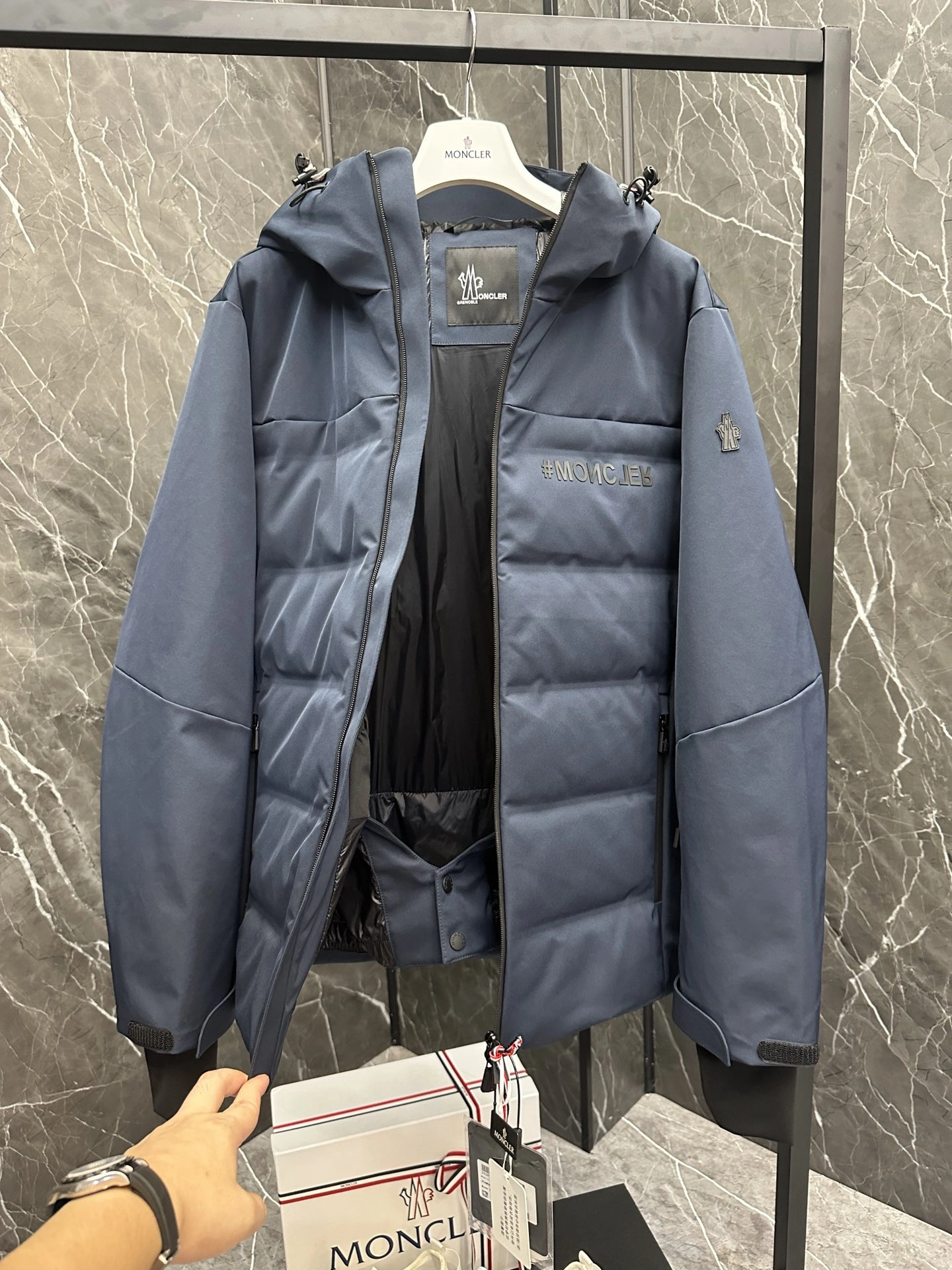 AllSeason Moncler Down Jackets 145708
