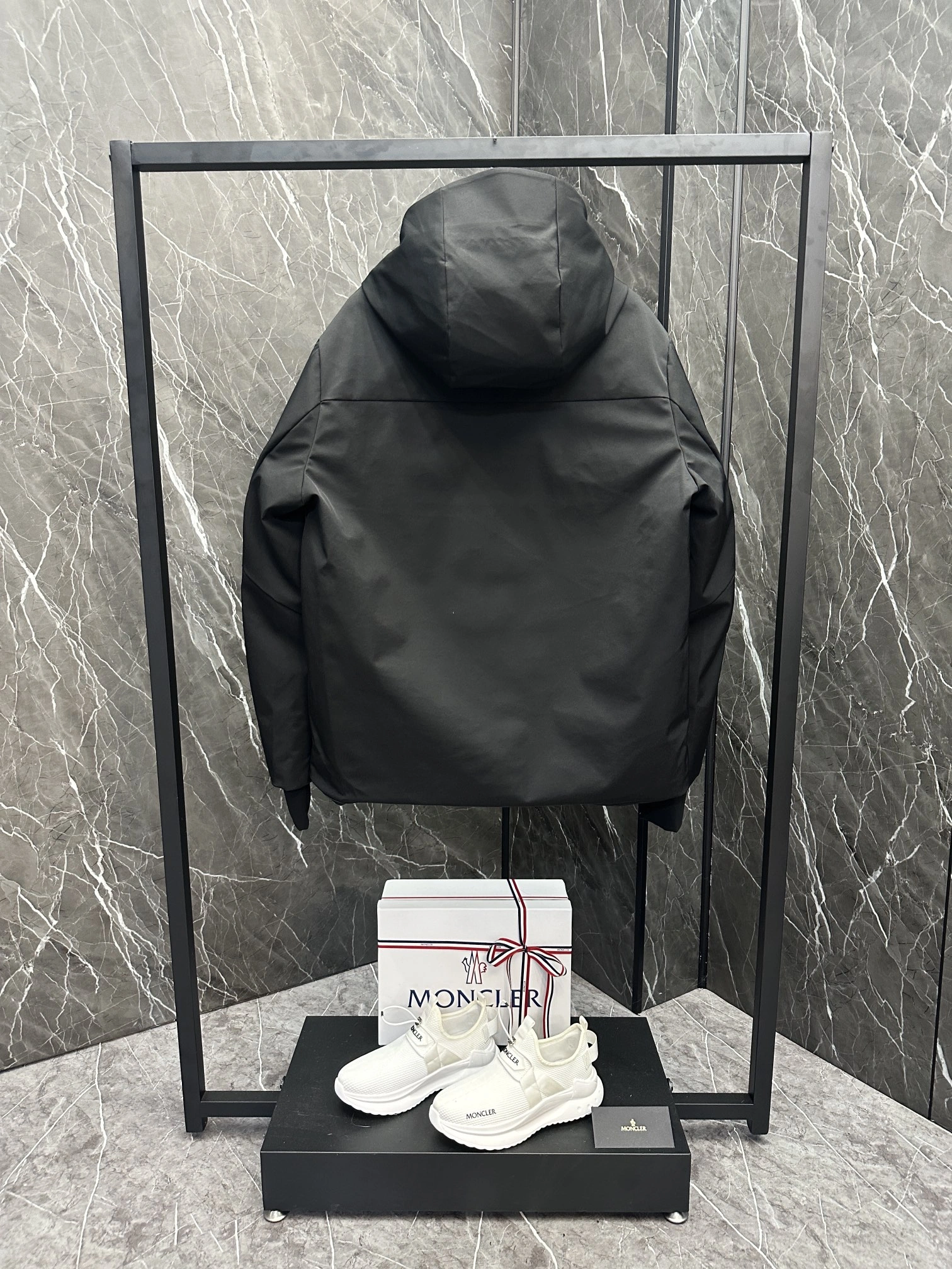 Moncler Down Jackets Functional 145721