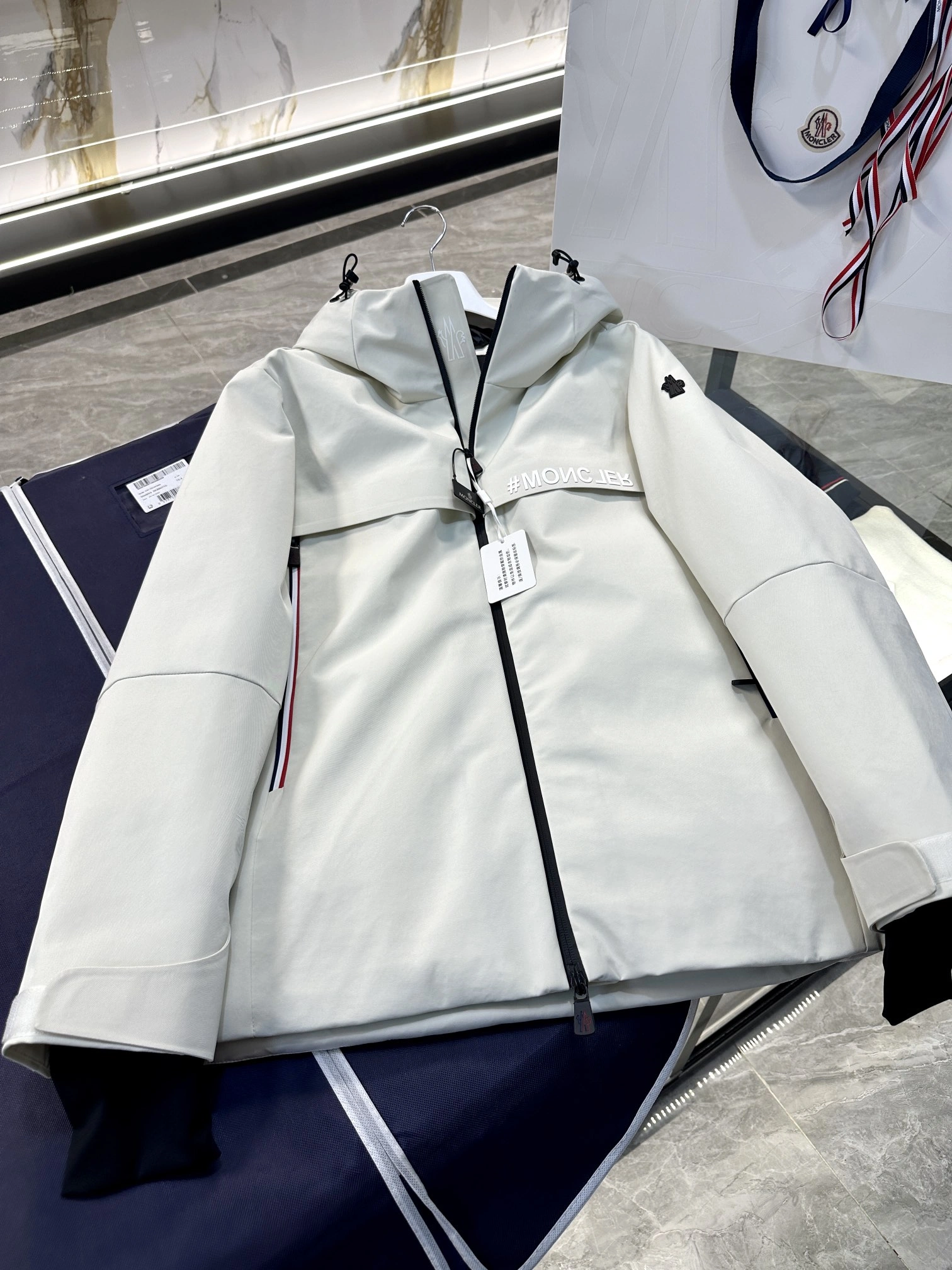 Versatile Moncler Down Jackets 145693