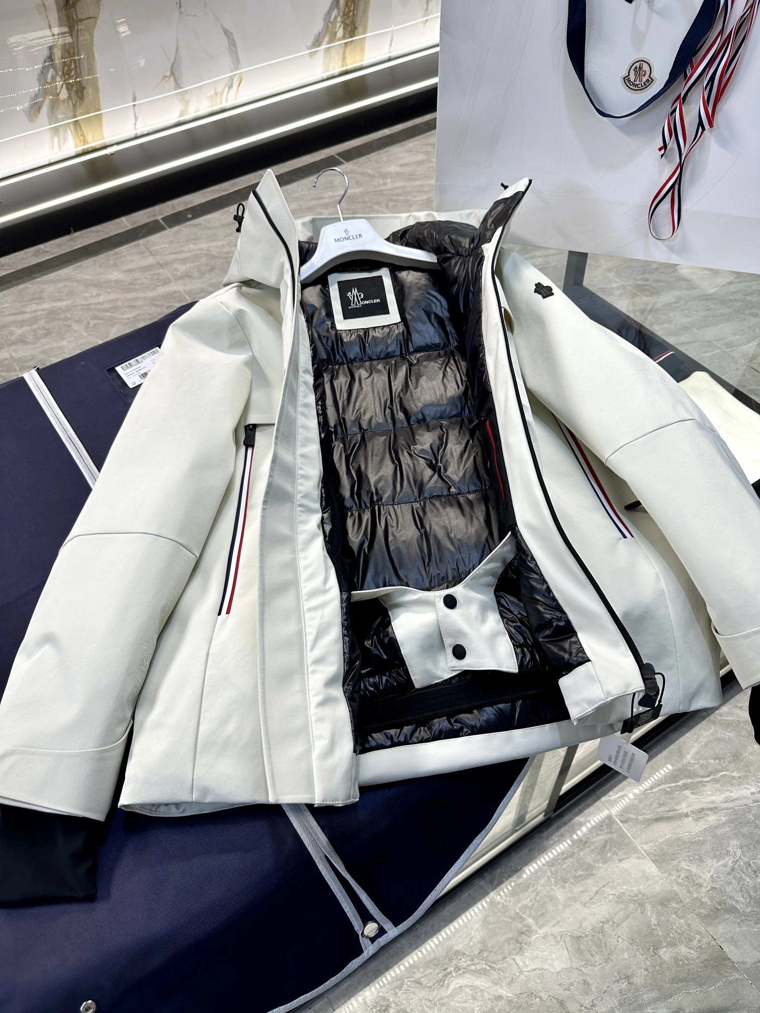 Versatile Moncler Down Jackets 145693