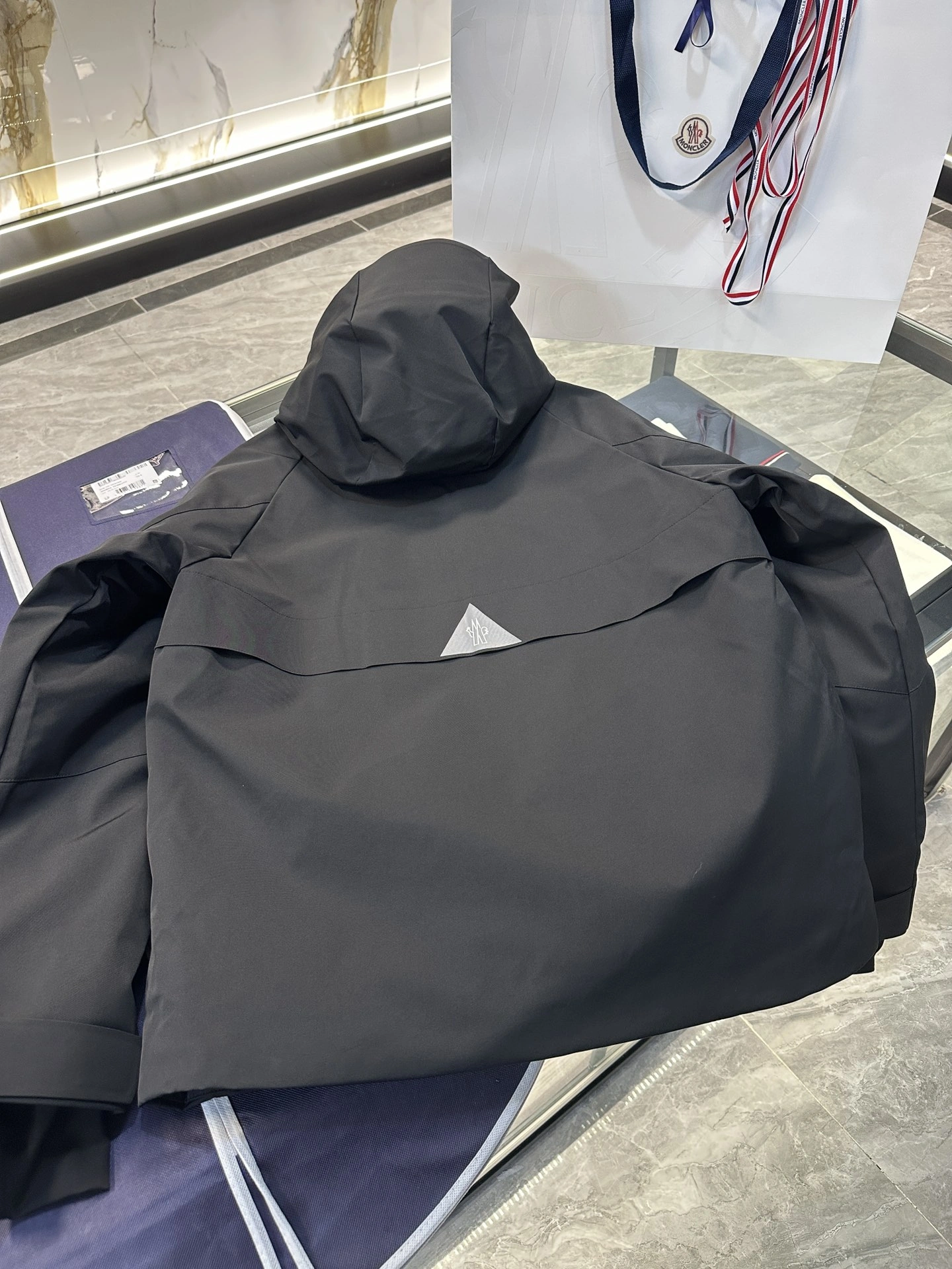 SoftTouch Moncler Down Jackets 145691
