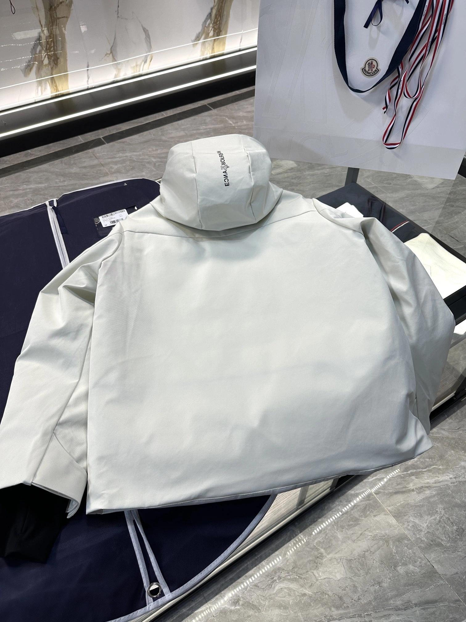 OdorResistant Moncler Down Jackets 145699