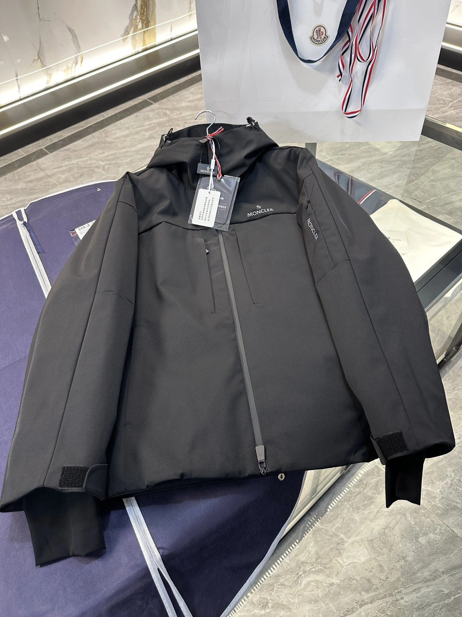 Moncler Down Jackets DailyWear 145690