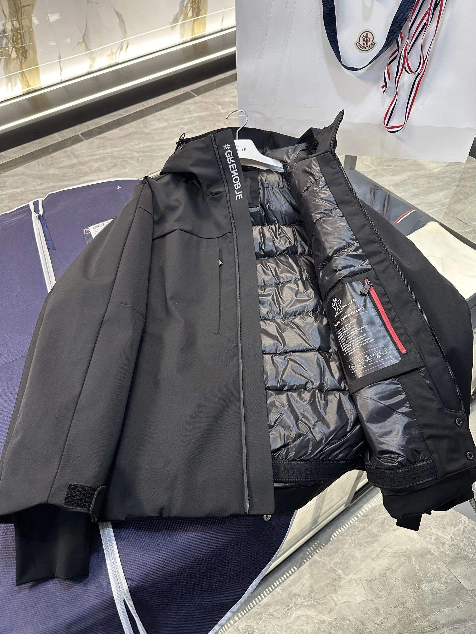 Moncler Down Jackets DailyWear 145690
