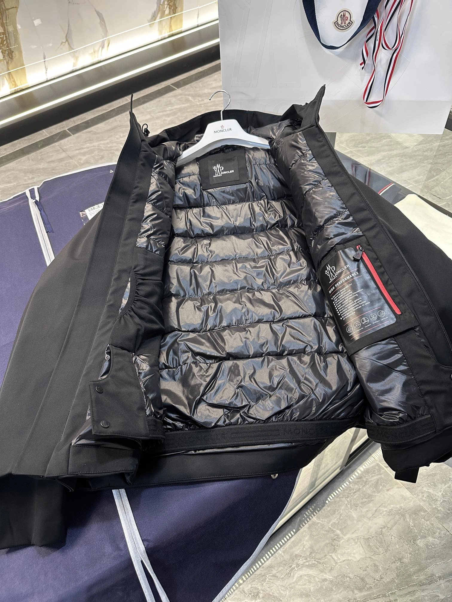 Moncler Down Jackets DailyWear 145690