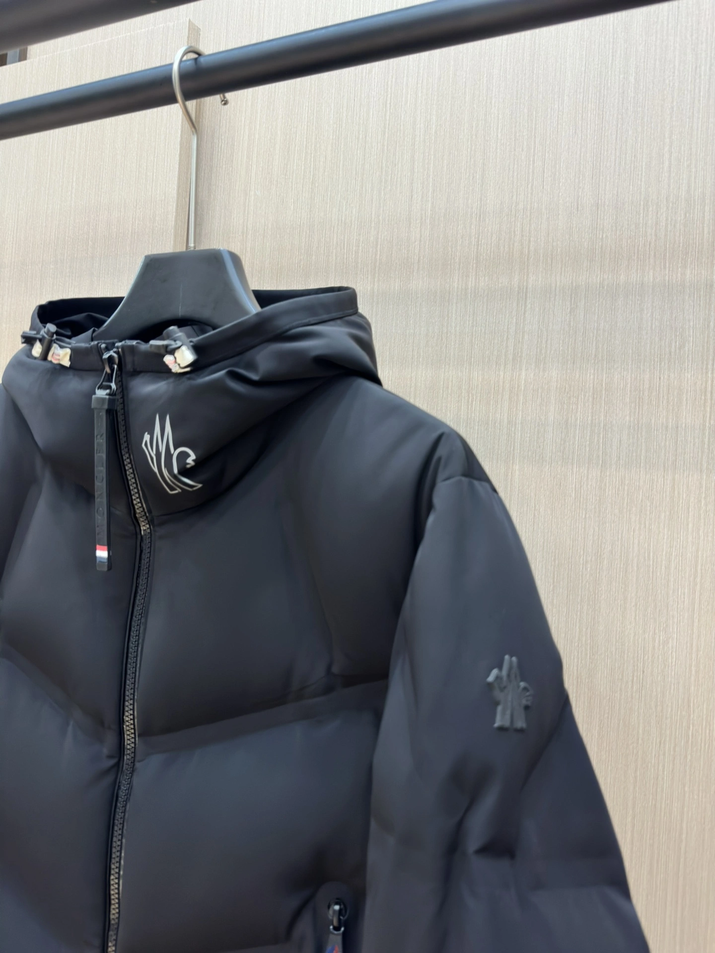 GoodFit Moncler Down Jackets 145685