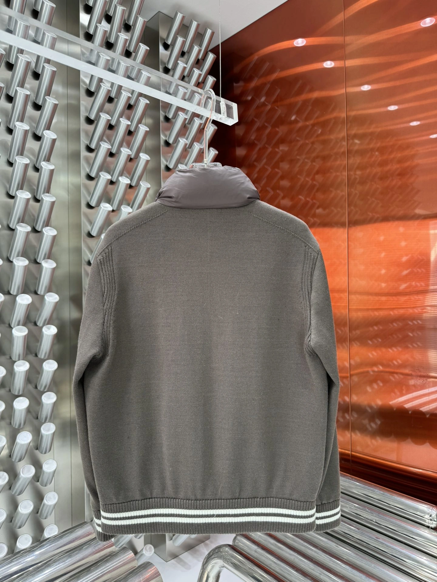 Bright Moncler Down Jackets 145683