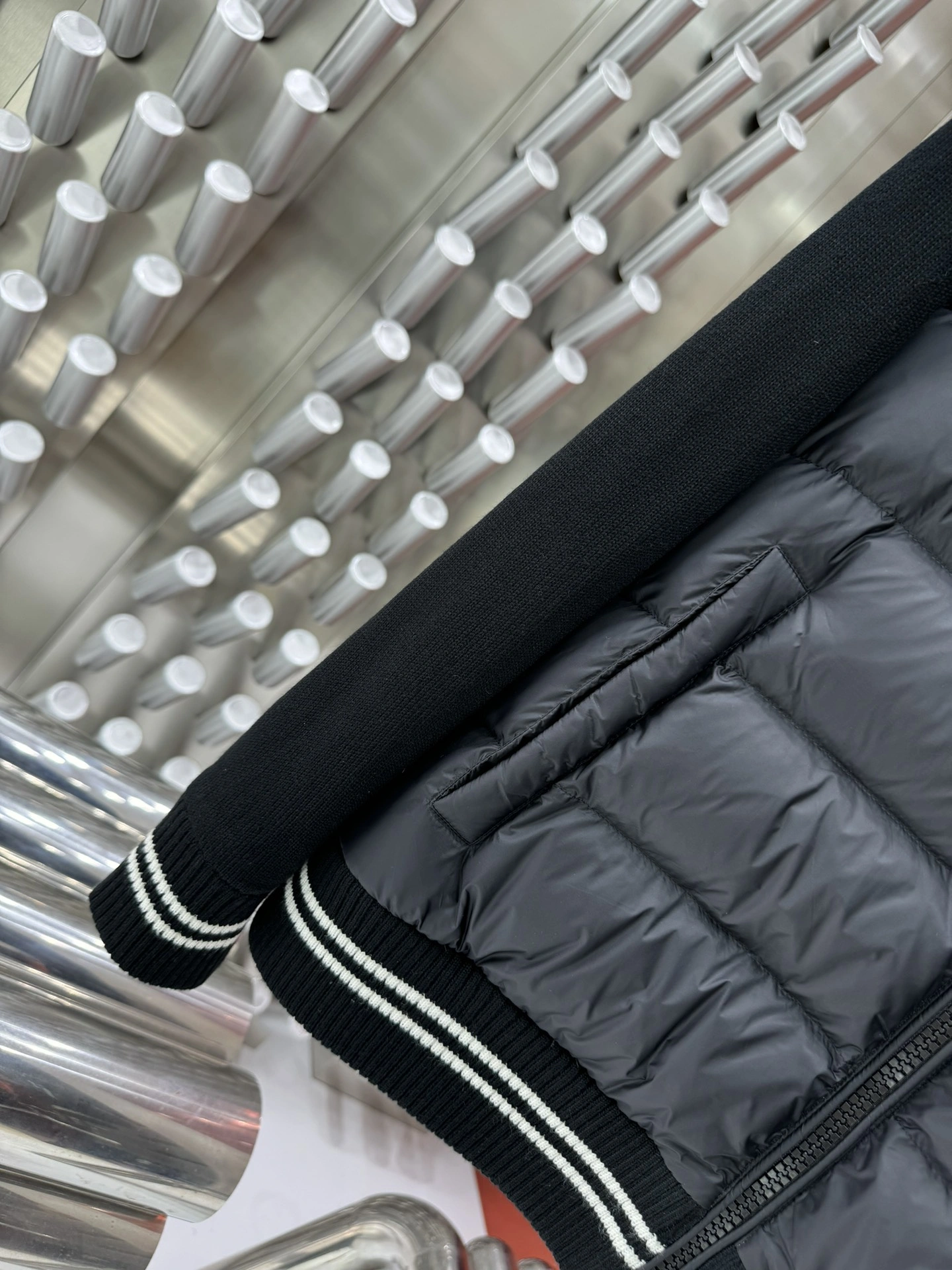 Durable Moncler Down Jackets 145679