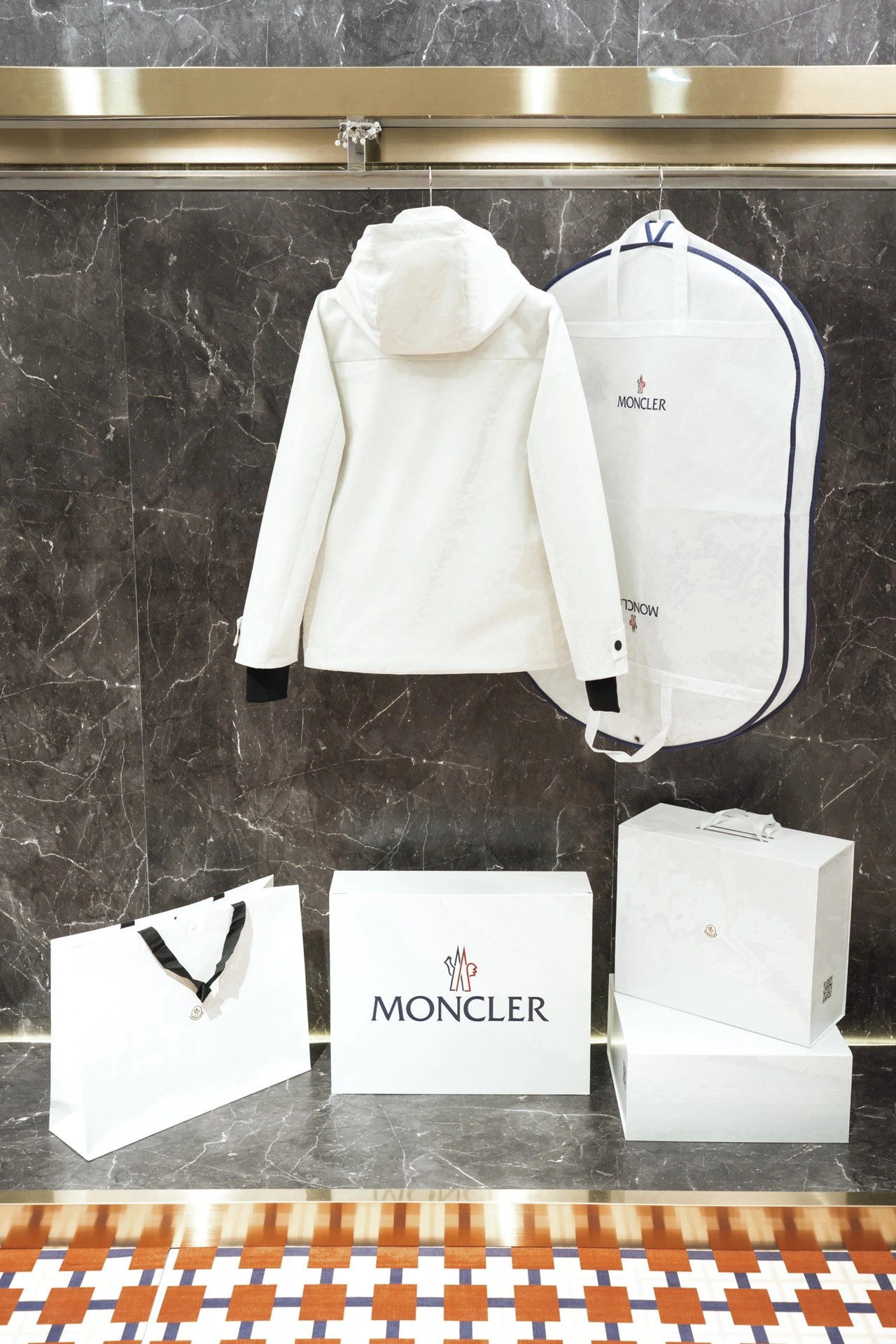 GoodFit Moncler Down Jackets 145676