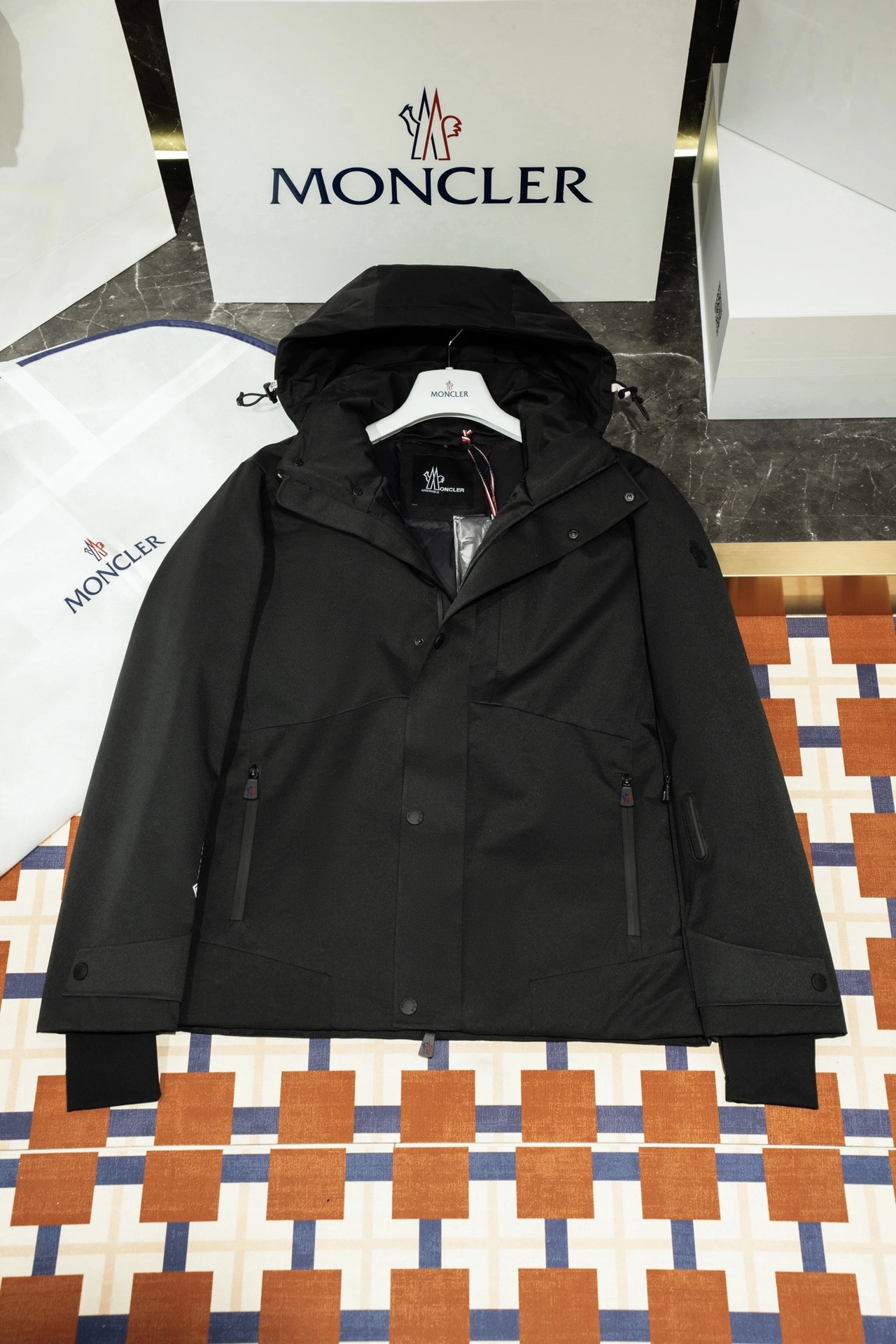 WellDesigned Moncler Down Jackets 145678