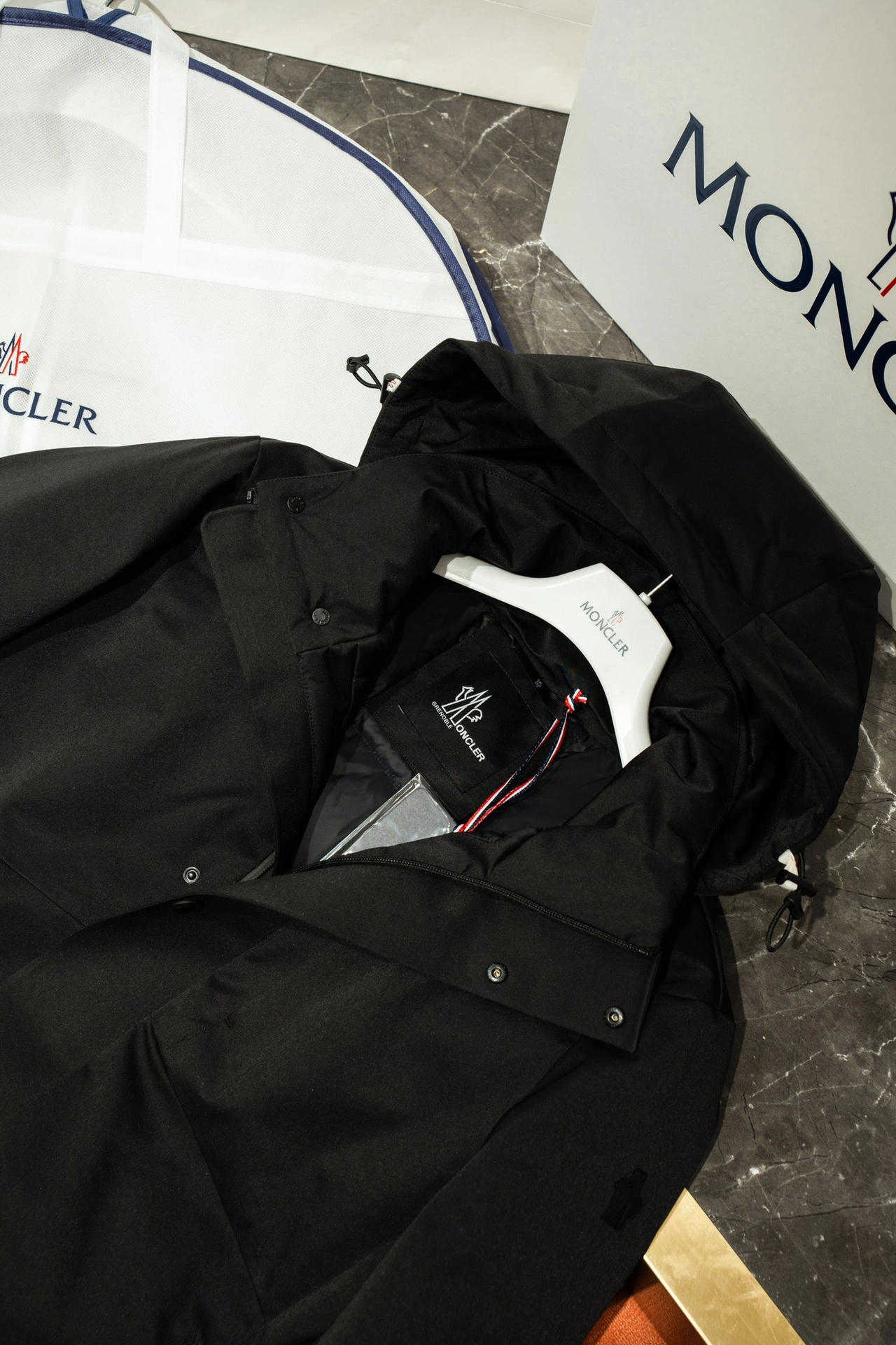 WellDesigned Moncler Down Jackets 145678