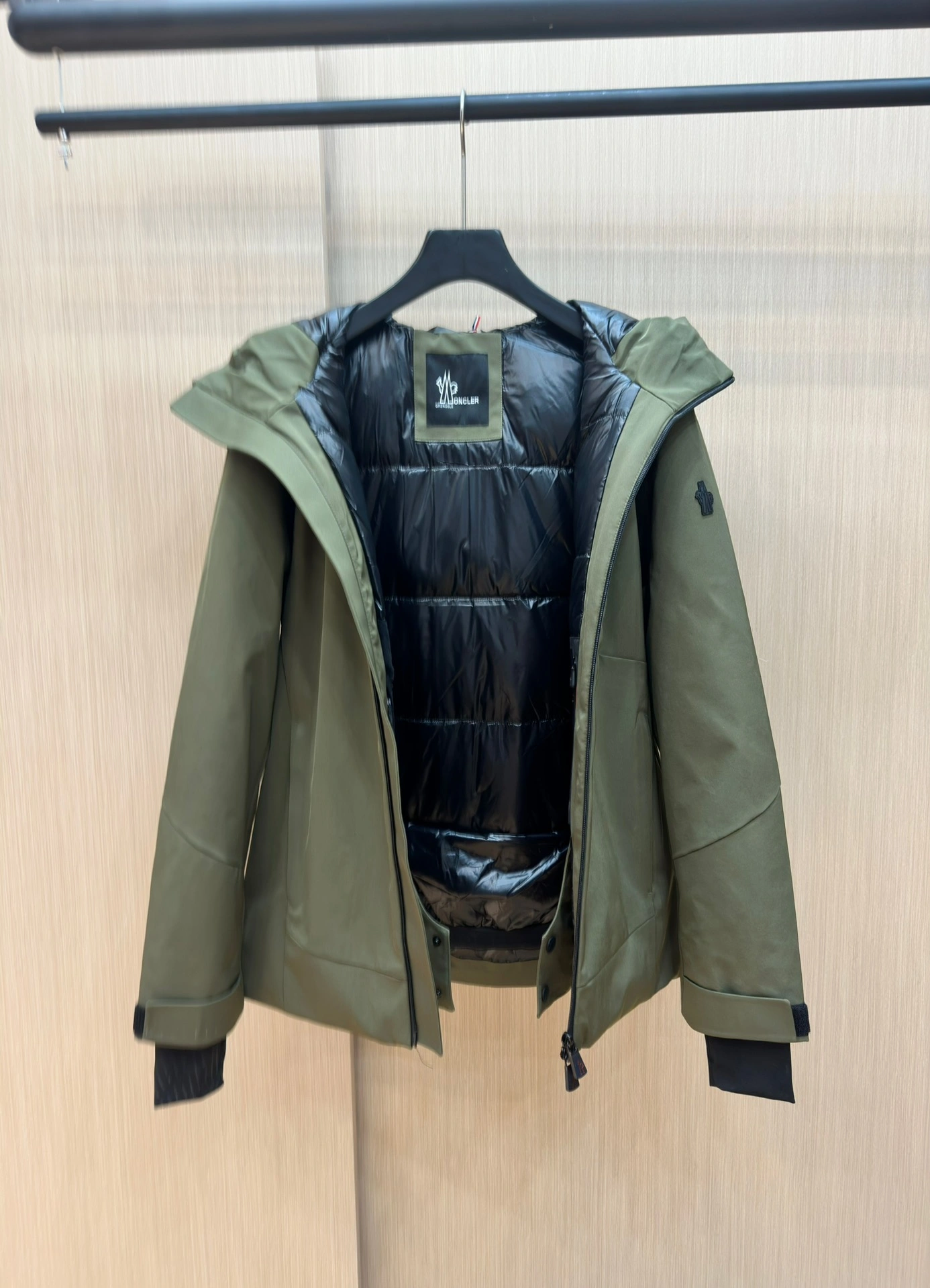 Original Moncler Down Jackets 145665