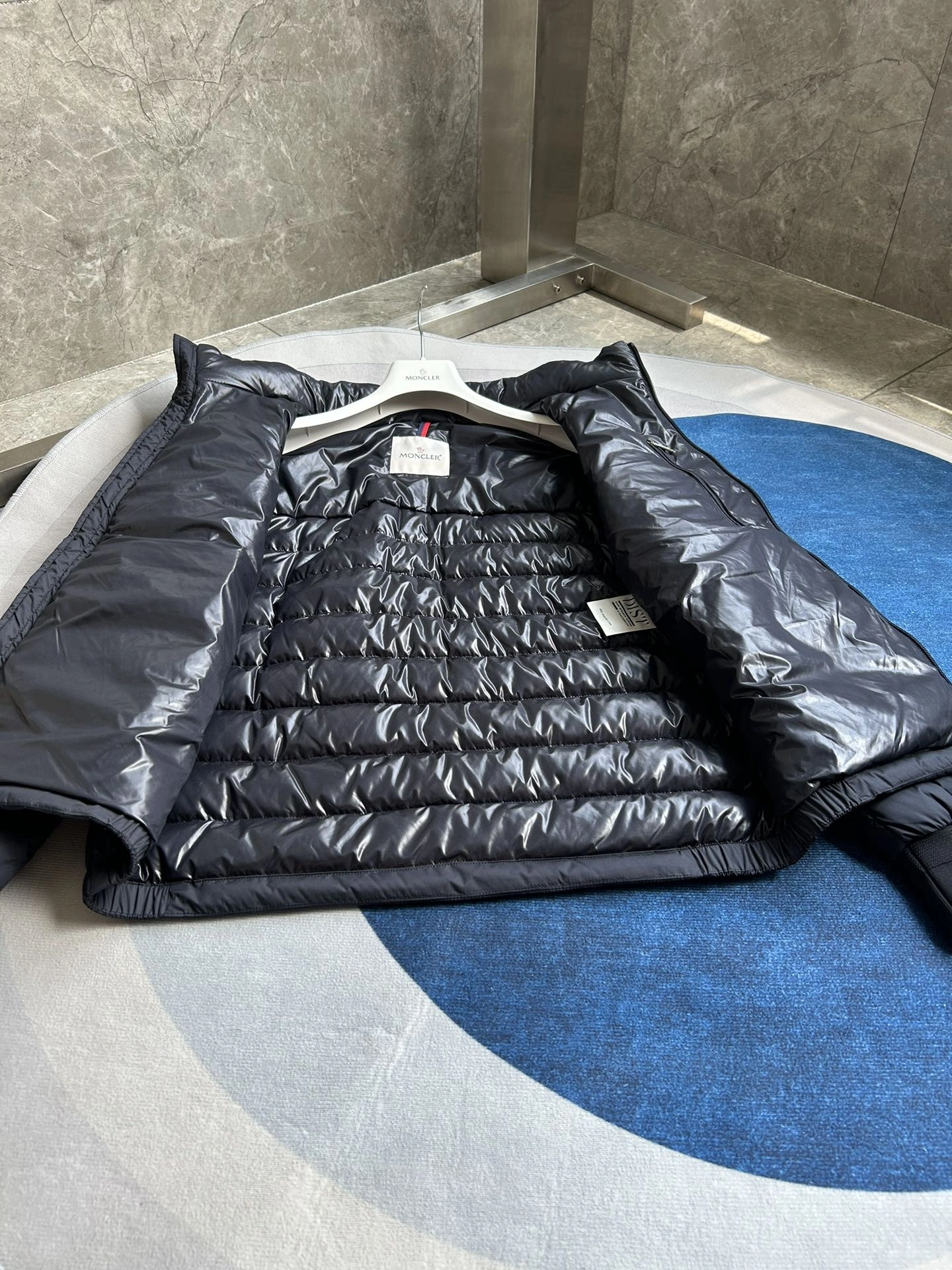 Moncler Down Jackets WeatherProof 145674