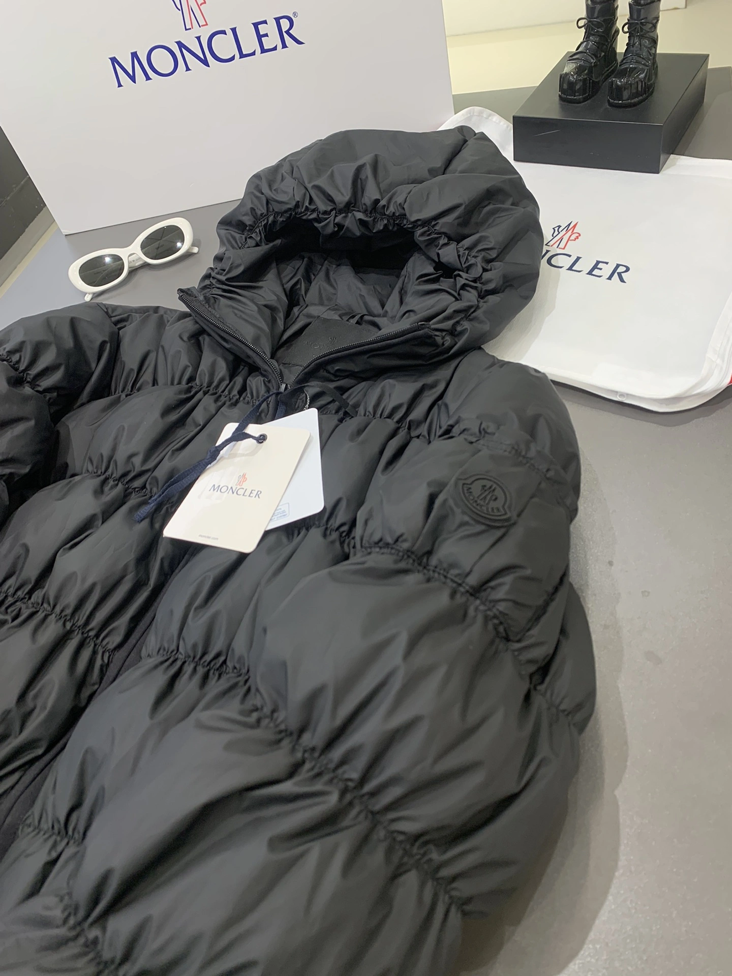 Unique Moncler Down Jackets 145669