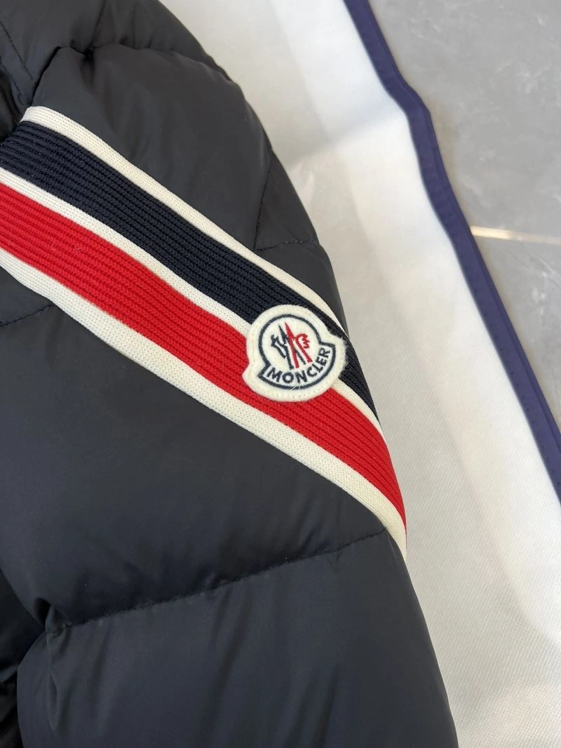 Moncler Down Jackets ModernLook 145291