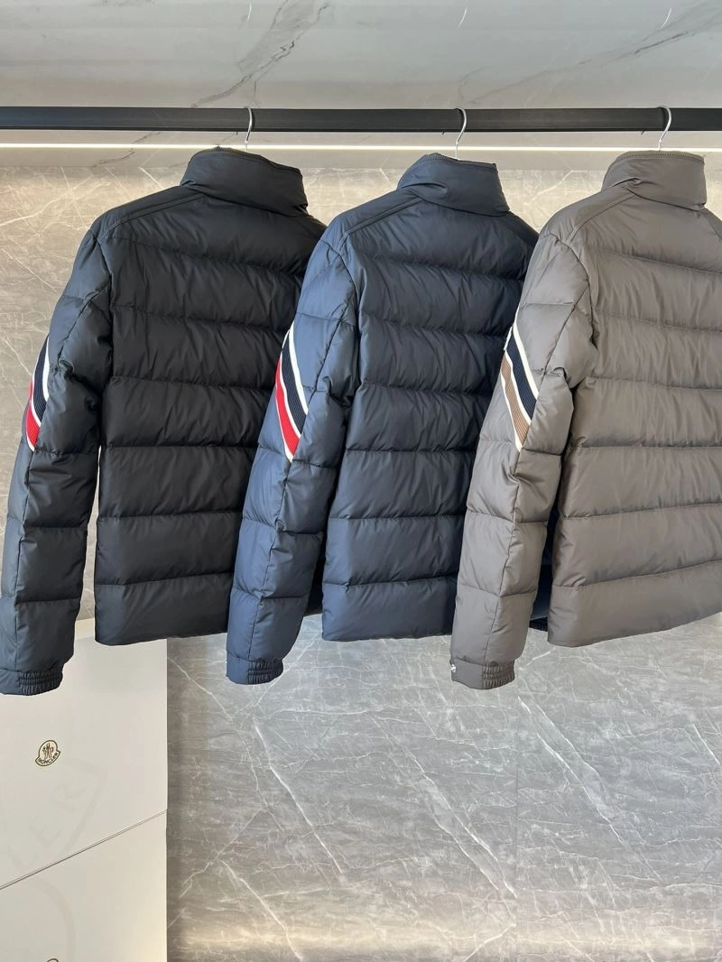 Moncler Down Jackets EasyMatch 145286