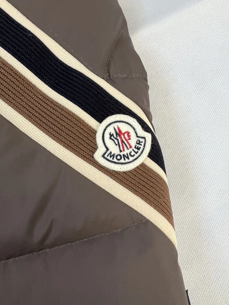 FashionForward Moncler Down Jackets 145268