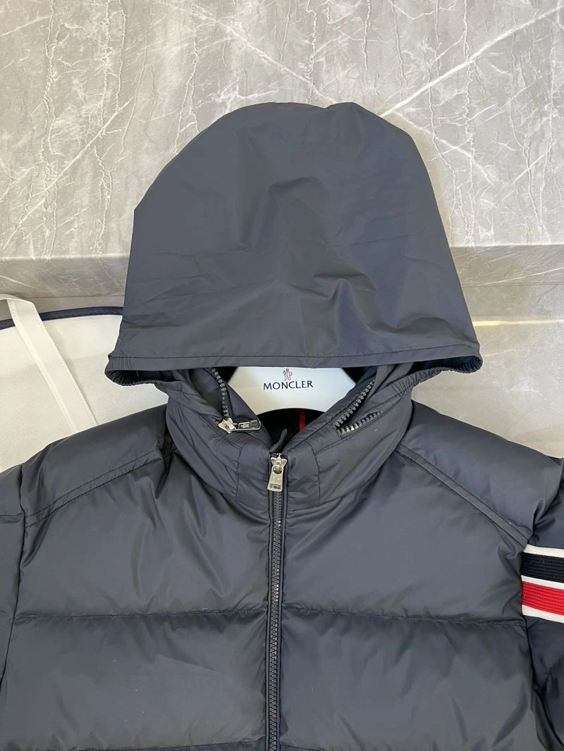 Moncler Down Jackets Original 145277