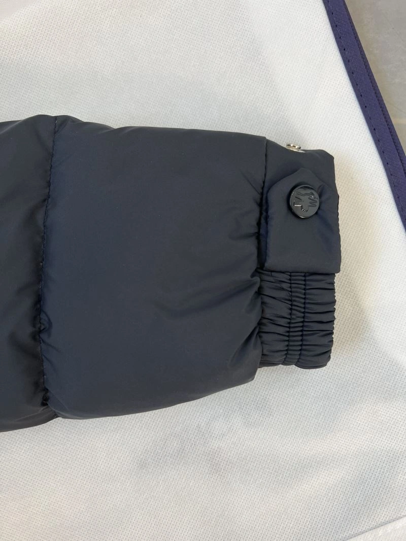 Moncler Down Jackets Original 145277