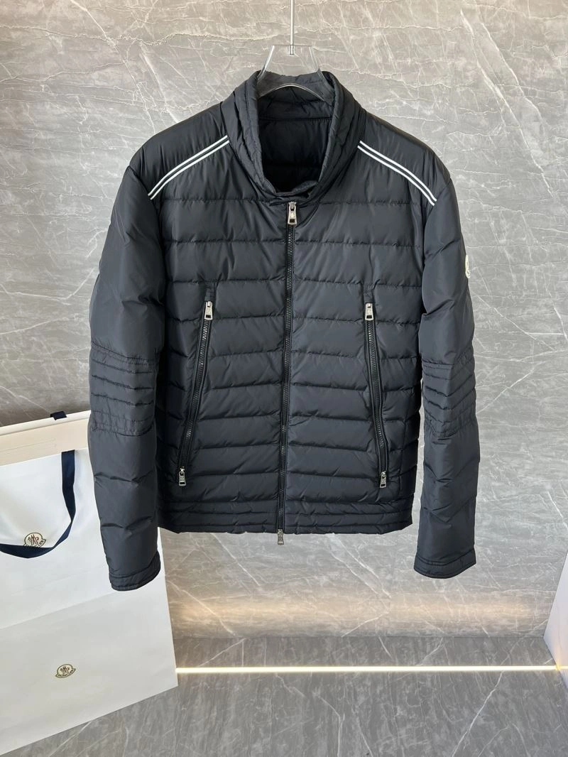 Moncler Down Jackets TravelReady 145267