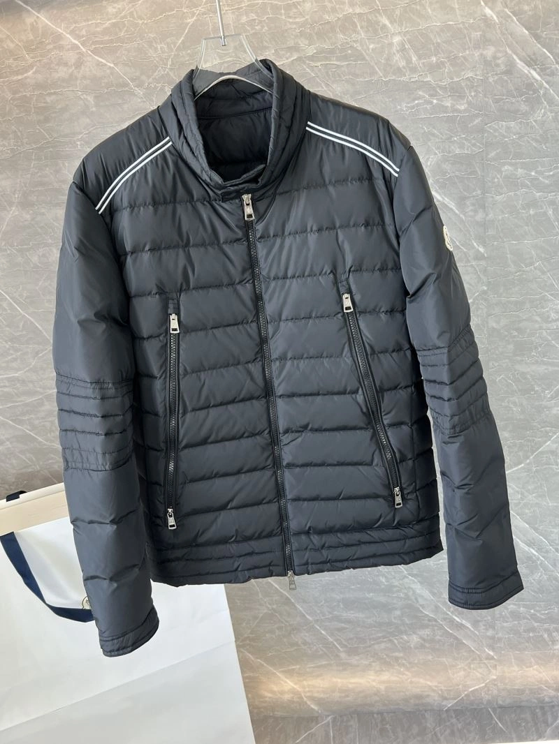 Moncler Down Jackets TravelReady 145267