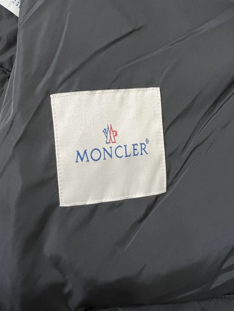MoistureWicking Moncler Down Jackets 145265