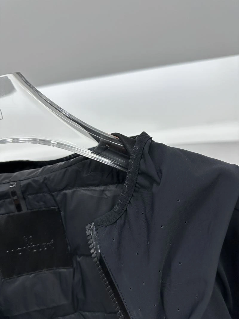 Moncler Down Jackets Comfortable 145259