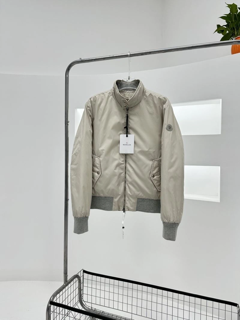 Sporty Moncler Down Jackets 145258