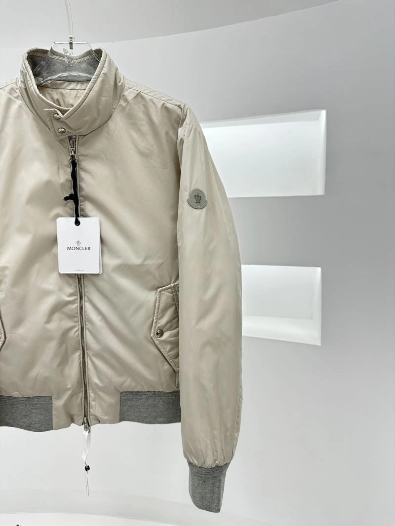 Sporty Moncler Down Jackets 145258