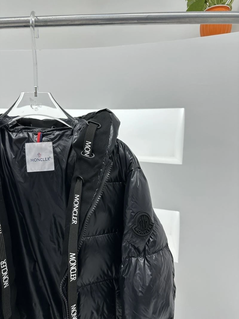 Sleek Moncler Down Jackets 145240