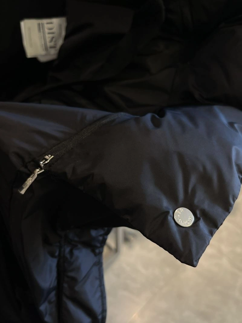 Durable Moncler Down Jackets 145241