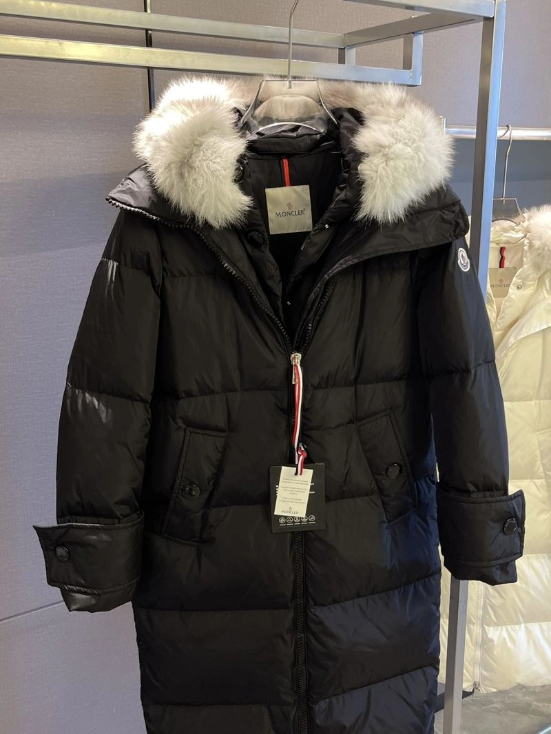 Practical Moncler Down Jackets 145254